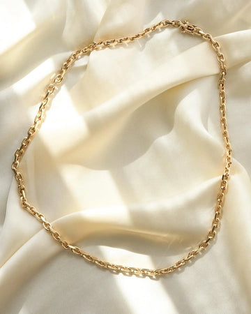 Vintage anchor chain in 14K gold