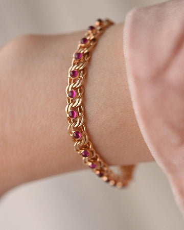 Rubies in Antique Jewelry: The Red Stone Kings Fought Over