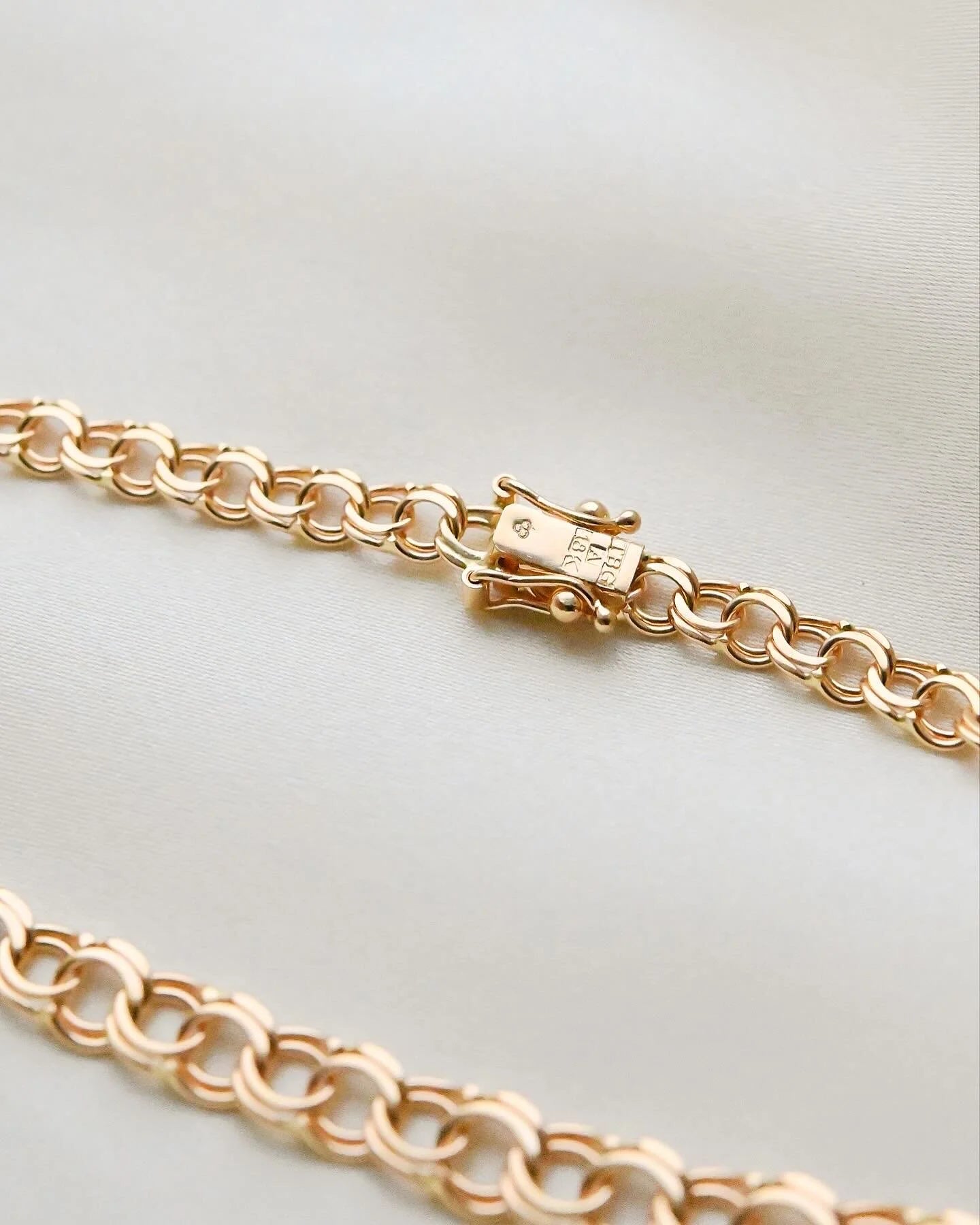 Gorg Sexy Swedish Vintage Link Chain 18K Gold 1960s