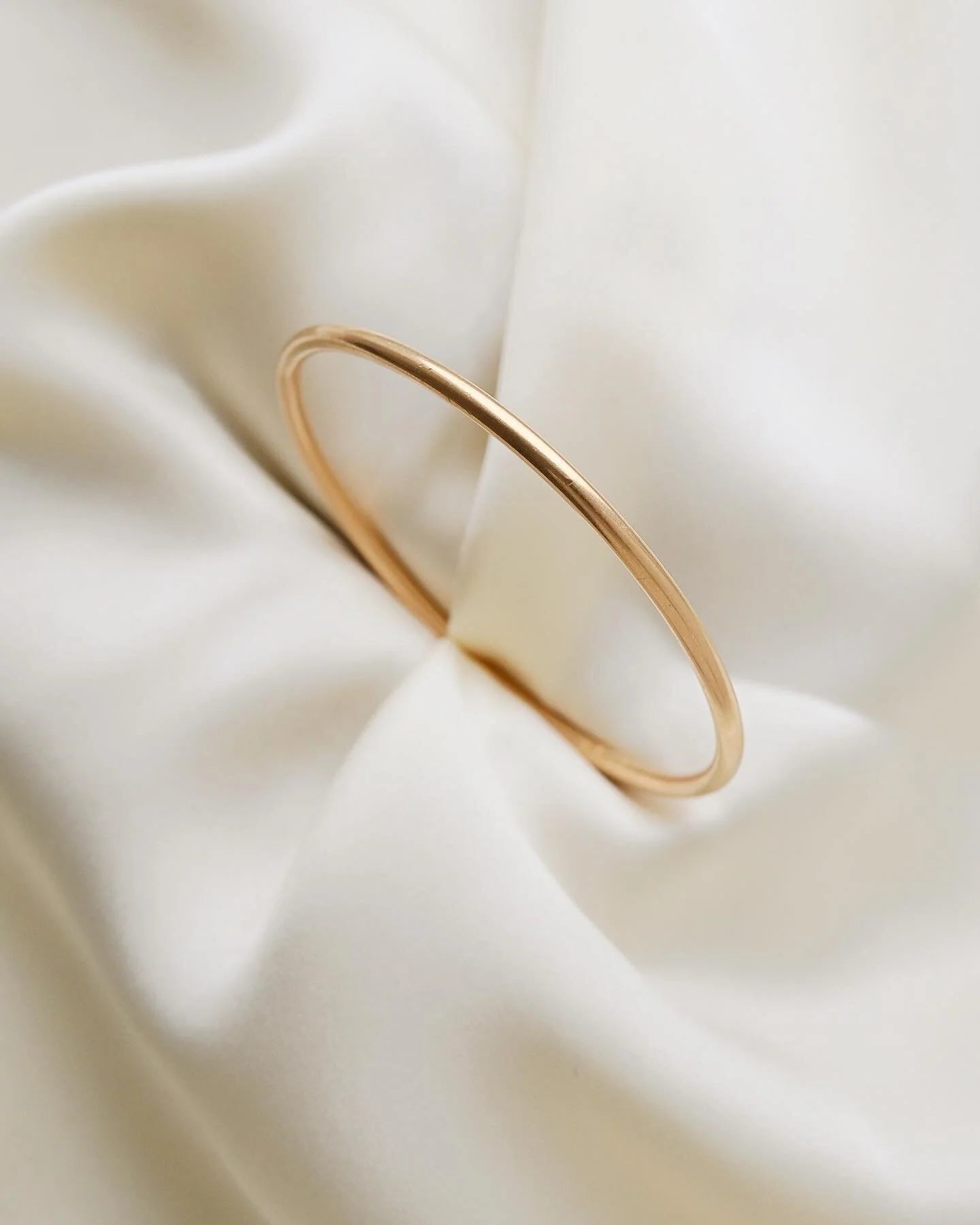 Heavy Round Swedish Vintage Bangle 18K Gold