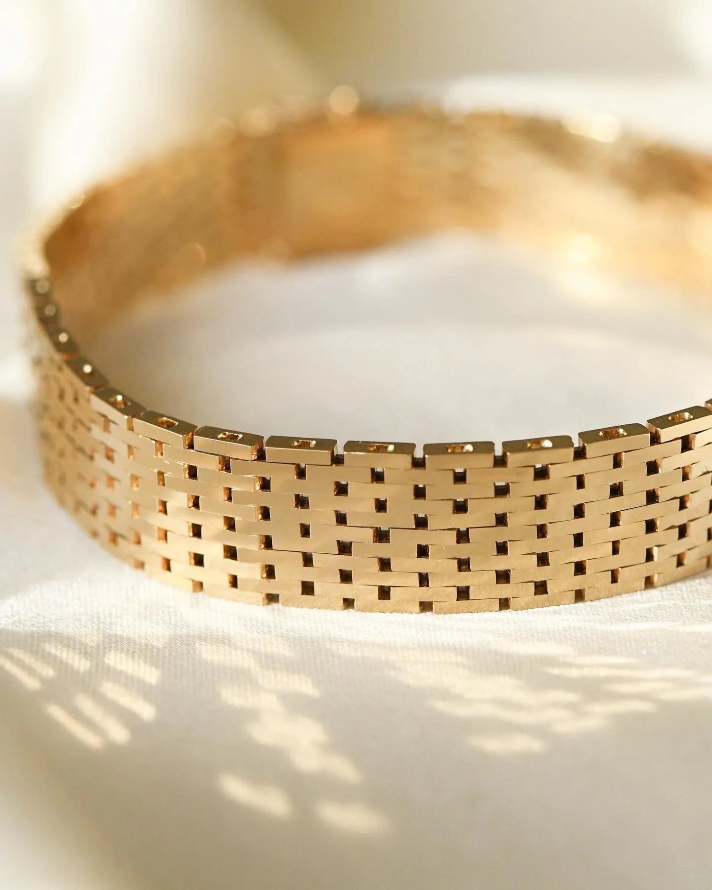 Dream Bracelet in 14K Gold 1960s