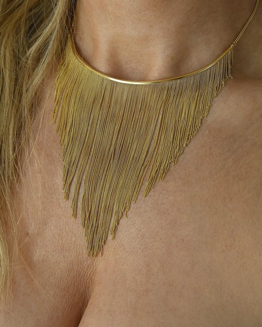 Summer Sale 🩶 Truly Extraordinary Extravagant Luxurious Fringe Necklace 18K Gold Vintage 1970s