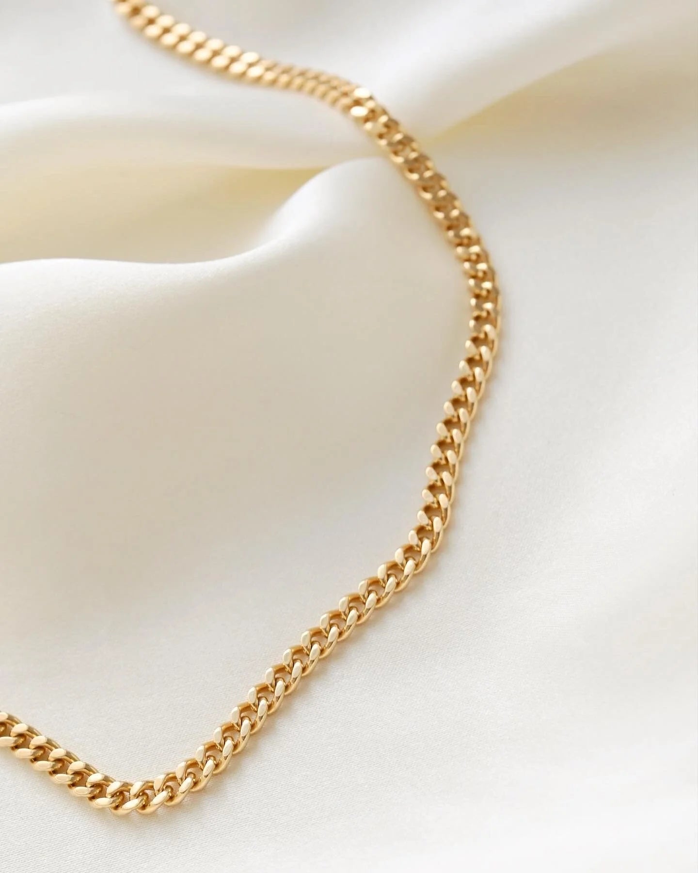 Long 21 Inches Vintage Curb Necklace 18K Gold