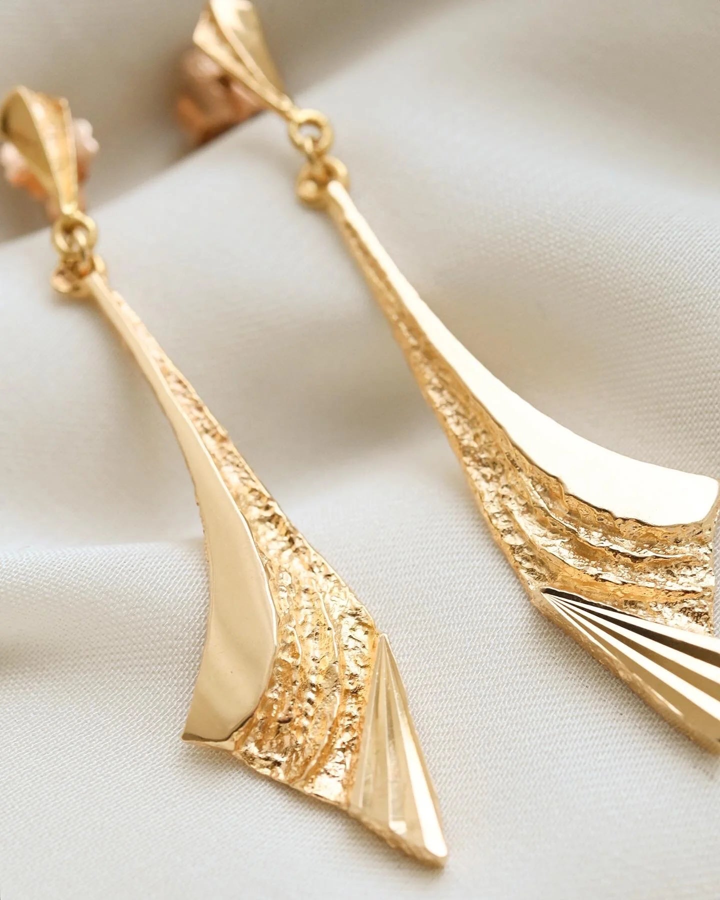 Antique / Vintage Bits and Bops 18K Gold 1923-1960