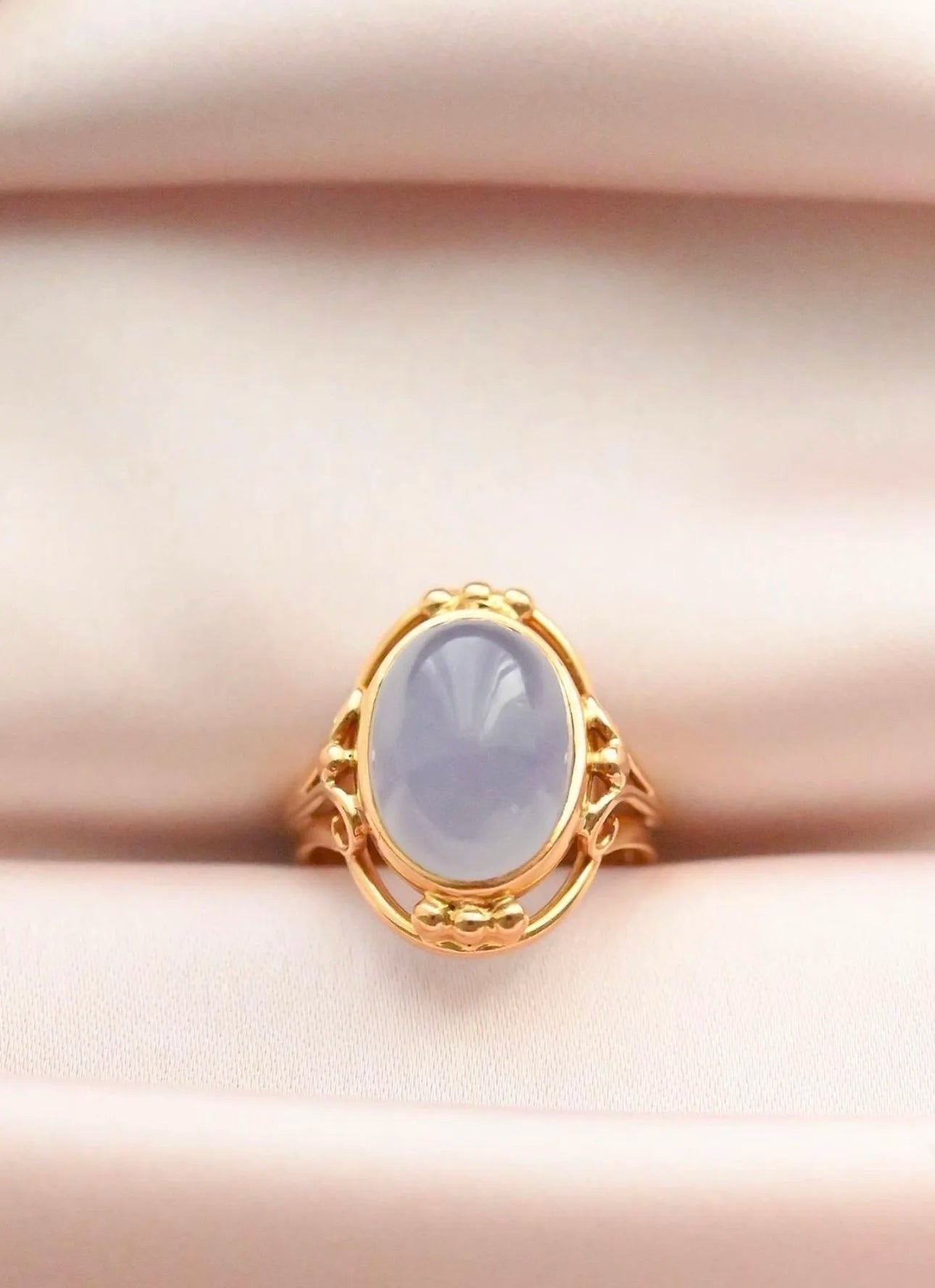 Perfect Moonstone Ring 🌔 18K Gold Swedish Vintage