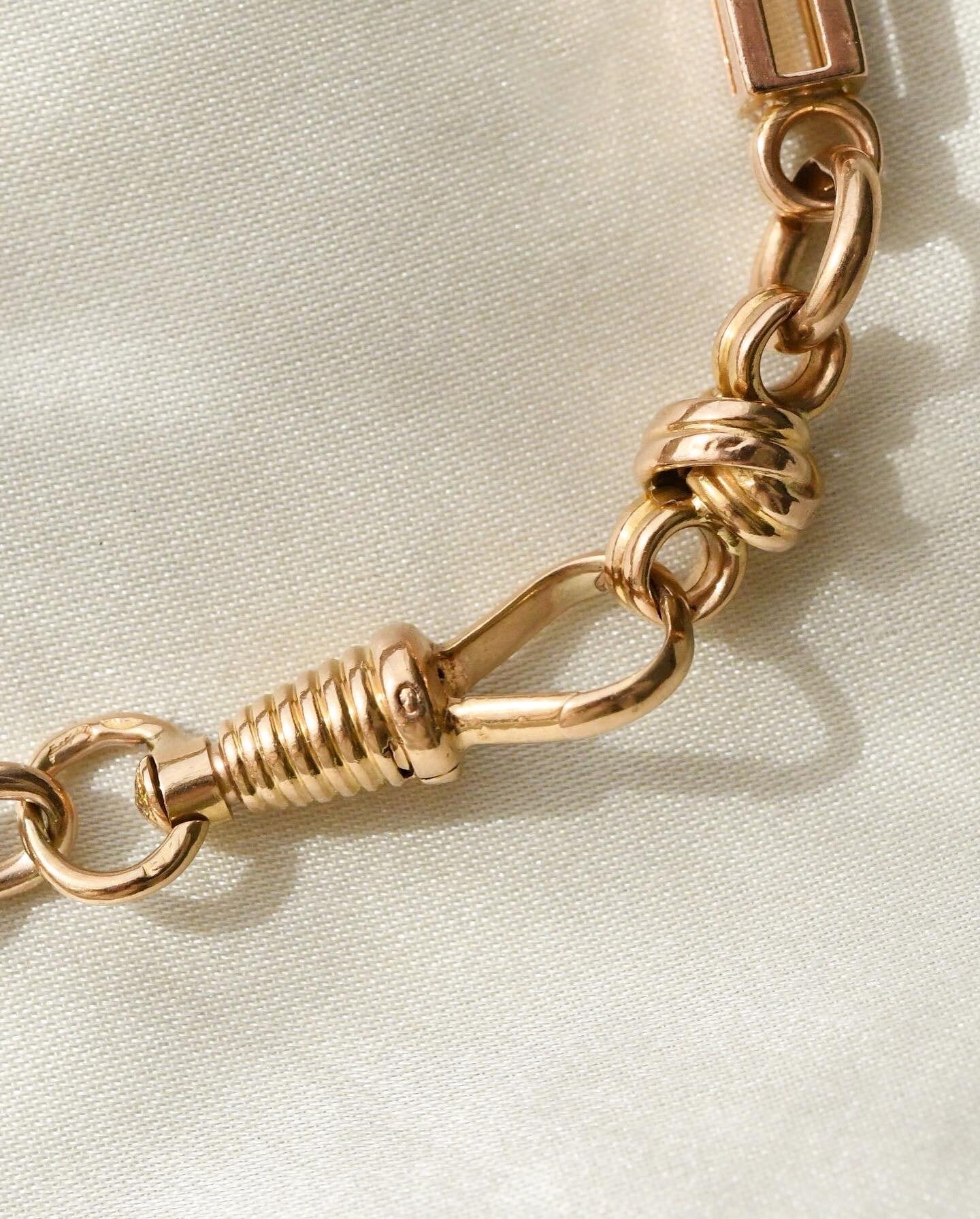 Gorgeous Antique Watch Chain Bracelet 18K Gold