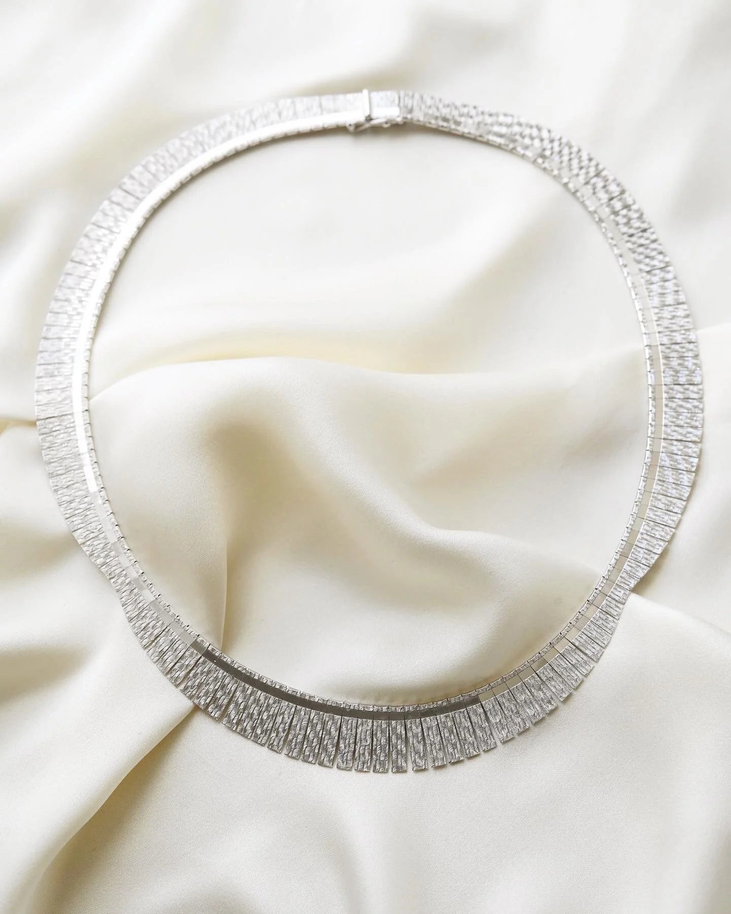 Amazing Sexy Textured Vintage Silver Collar 1960