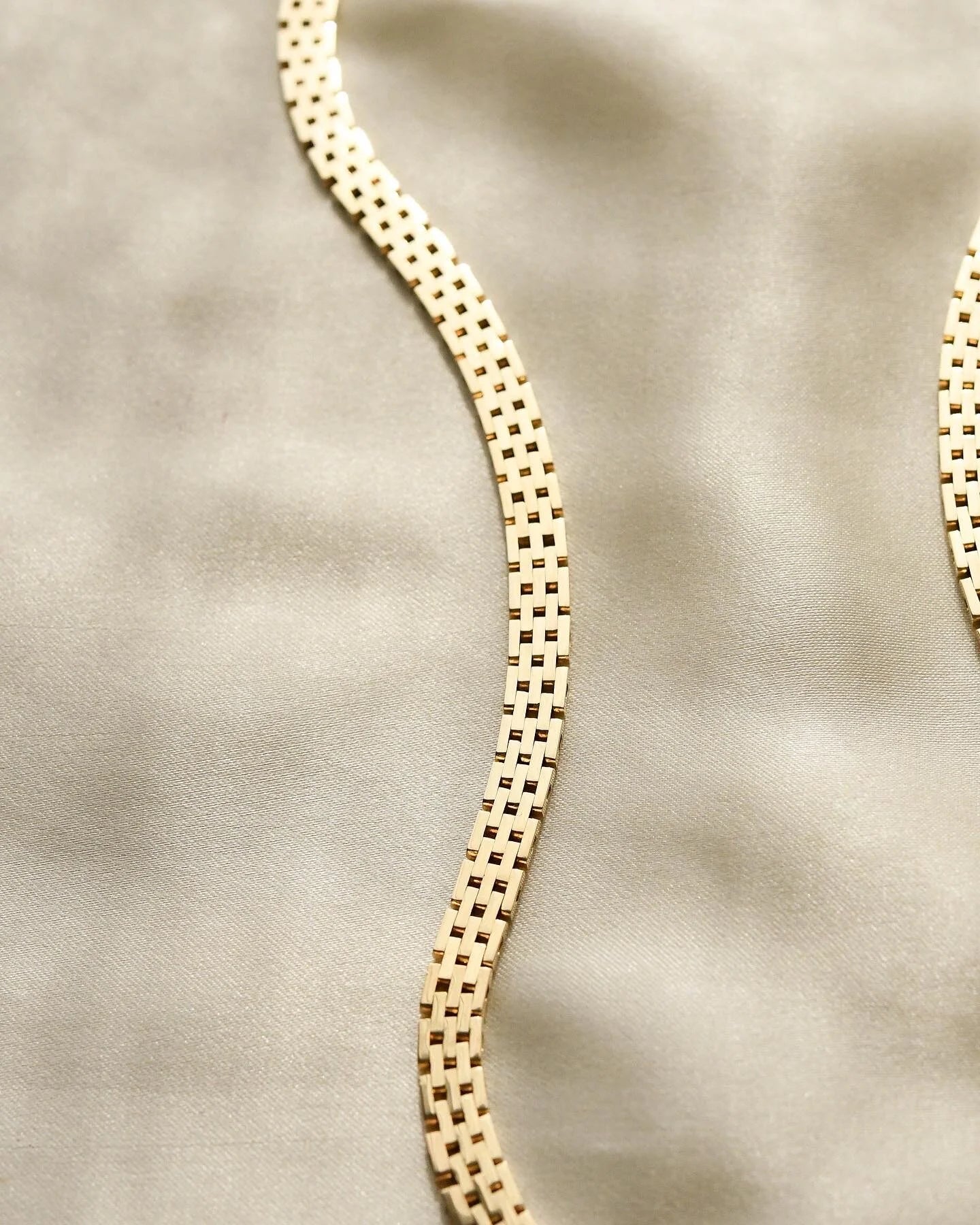 Stunning HEAVY Graduated Brick Link Necklace 14K Gold