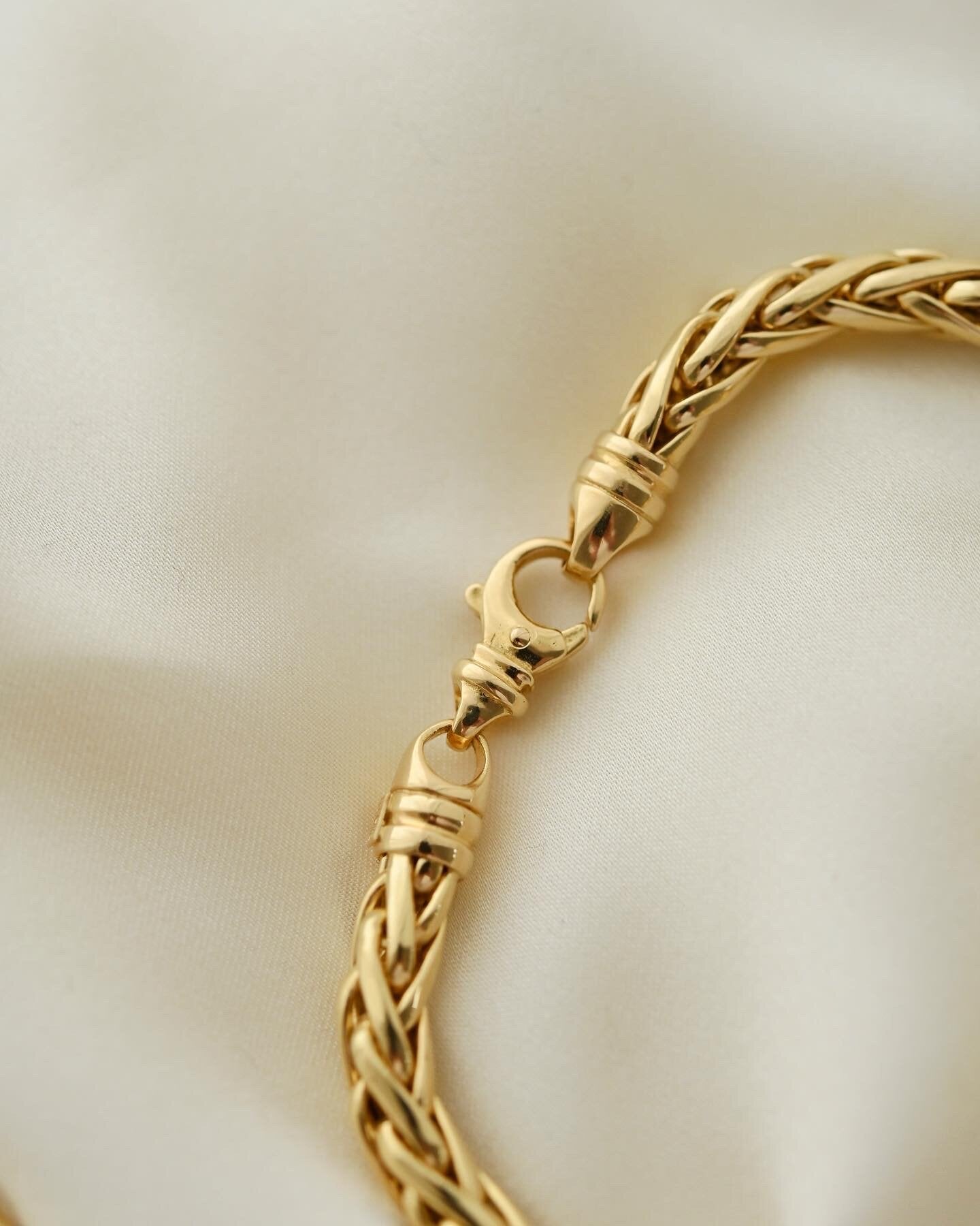 Amazing Sexy Jumbo Wheat Link Chain 18K Gold 1980s
