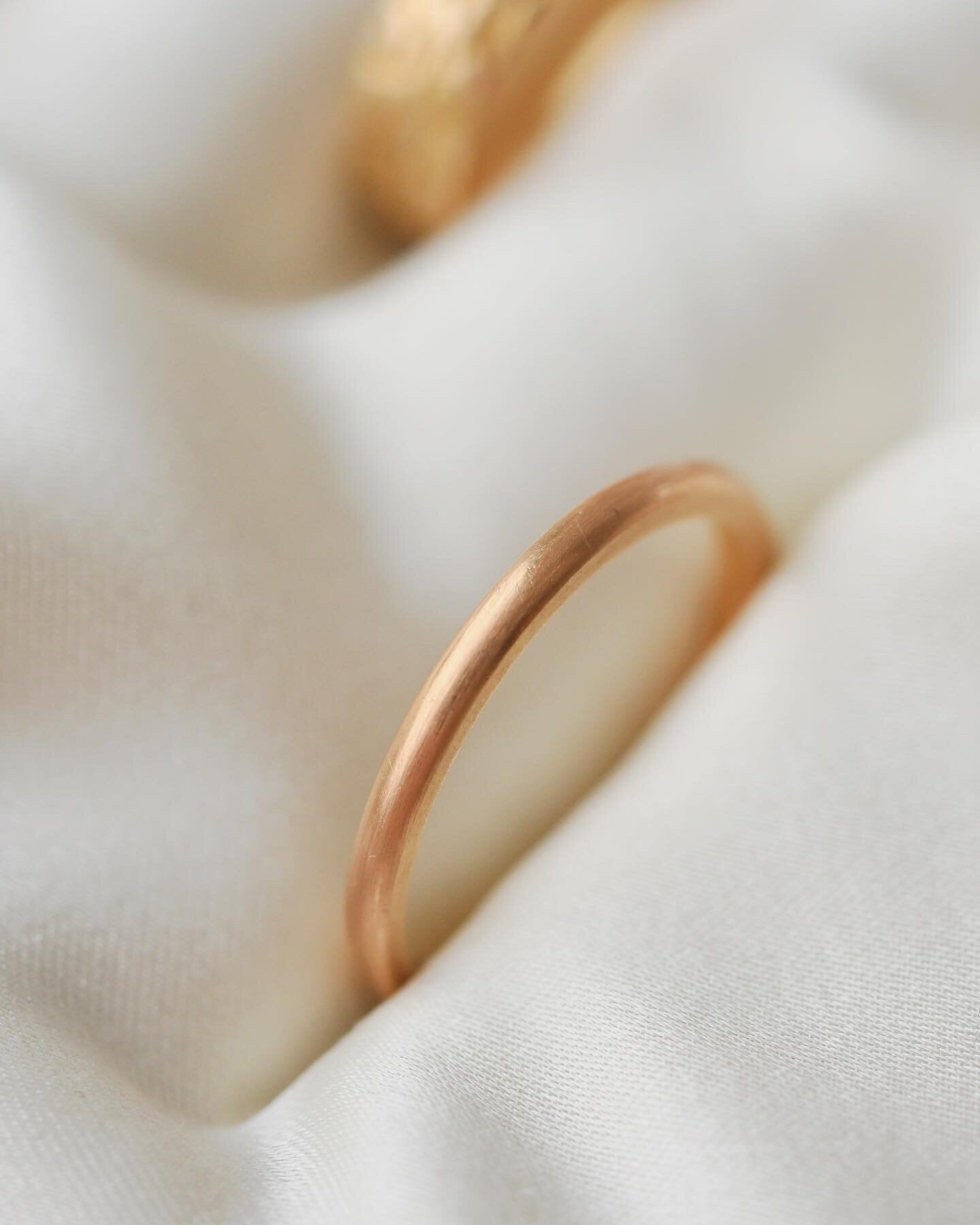Anna and Arthurs 1930s 20K Rose Gold Bands