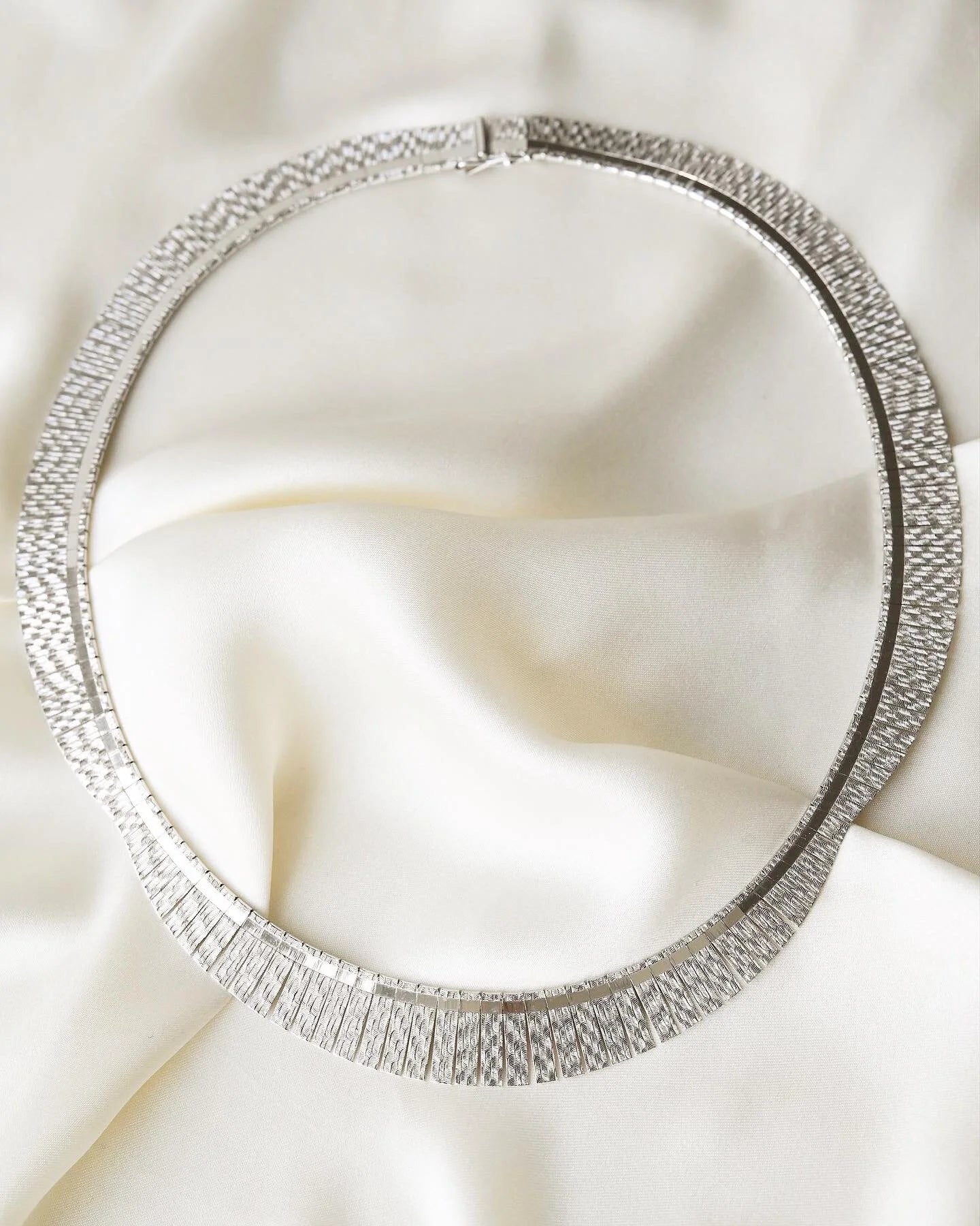 Amazing Sexy Textured Vintage Silver Collar 1960
