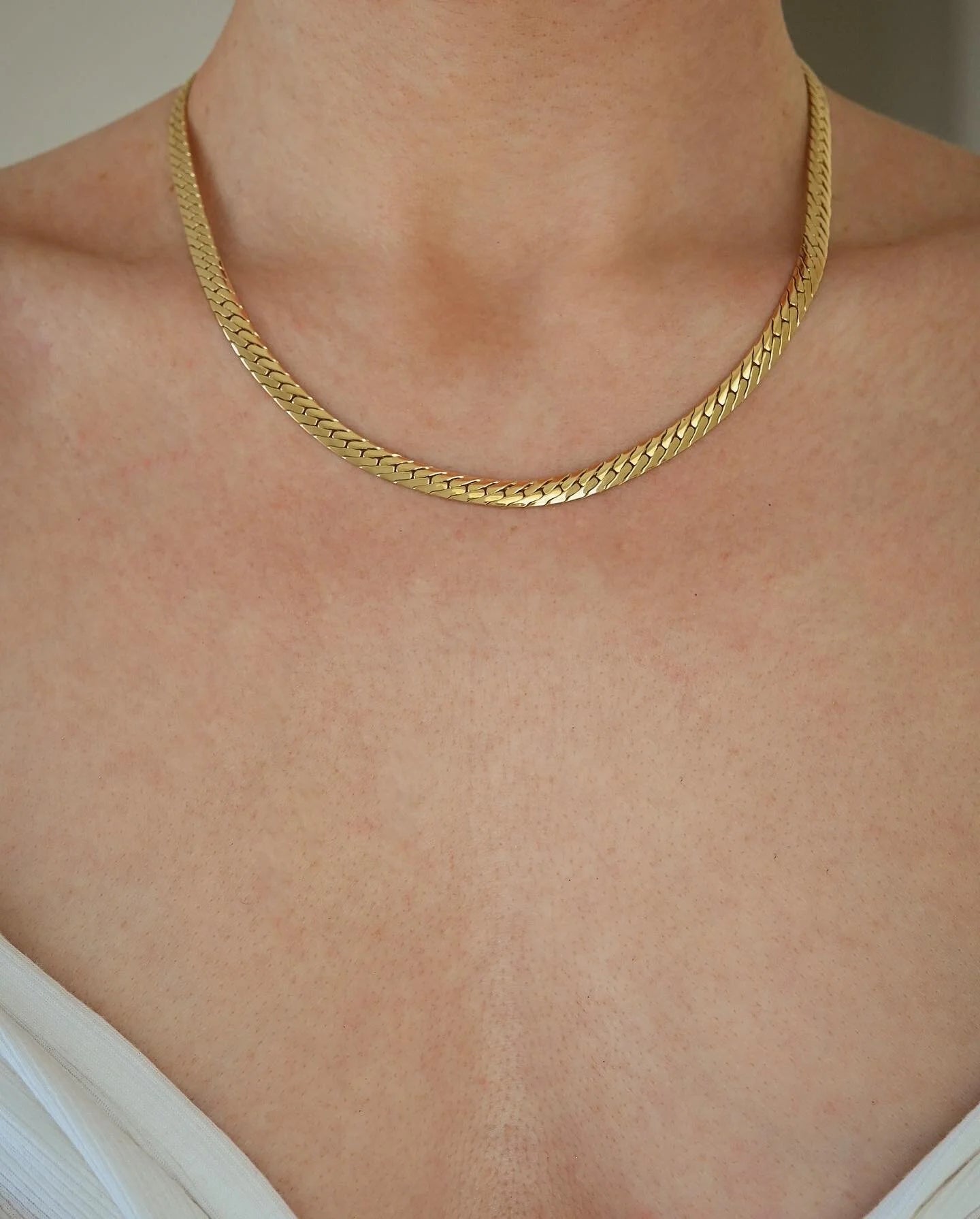 Sublime Rare Deluxe Serpent Curb Link Necklace 18K Gold