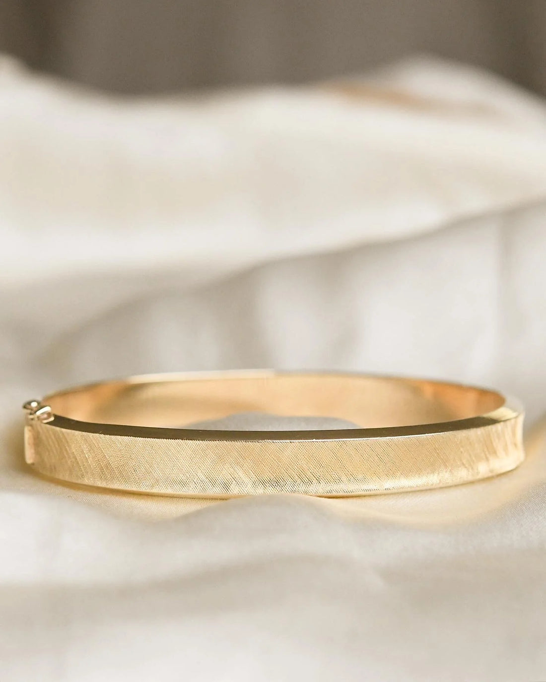 Gorg Satin Glow Bangle 14K 1960s