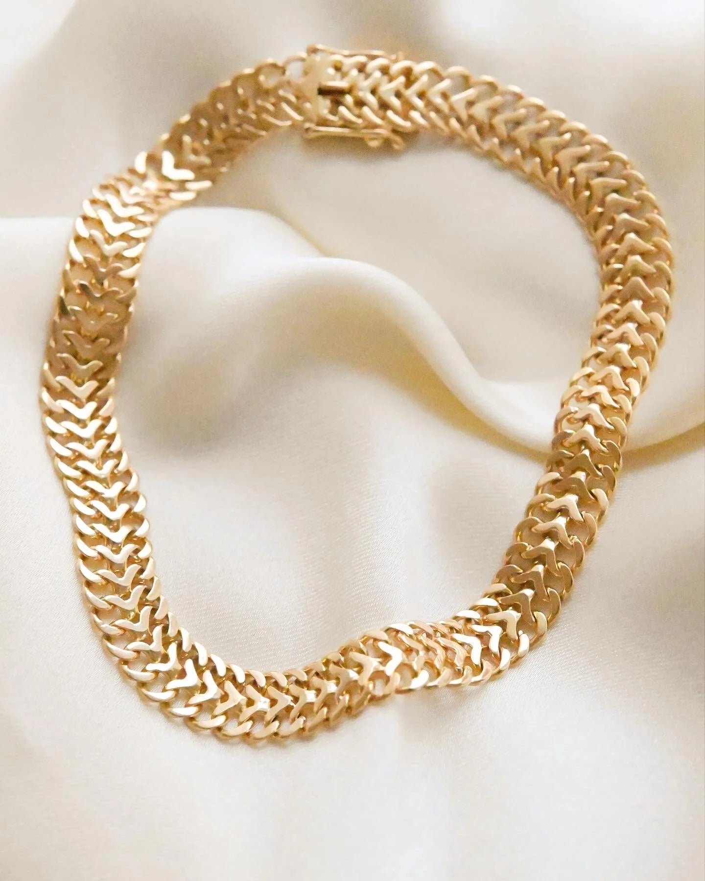 Gorg Swedish Mid Century Fox Tail Link Bracelet 18K Gold 1960