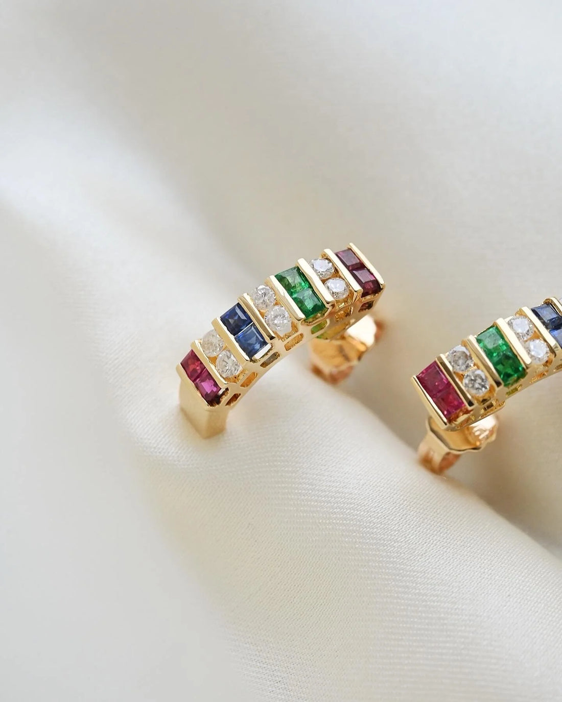 Stunning Half Hoop Studs w Natural Emerald Diamond Sapphire Ruby in 18K Gold 1980s