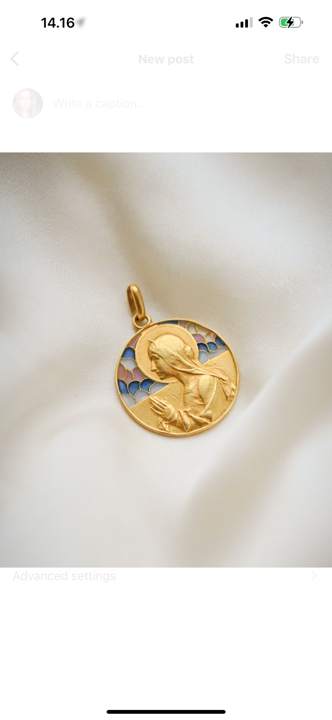 Antique Pendant w Plique A Jour Enamel 18K Gold
