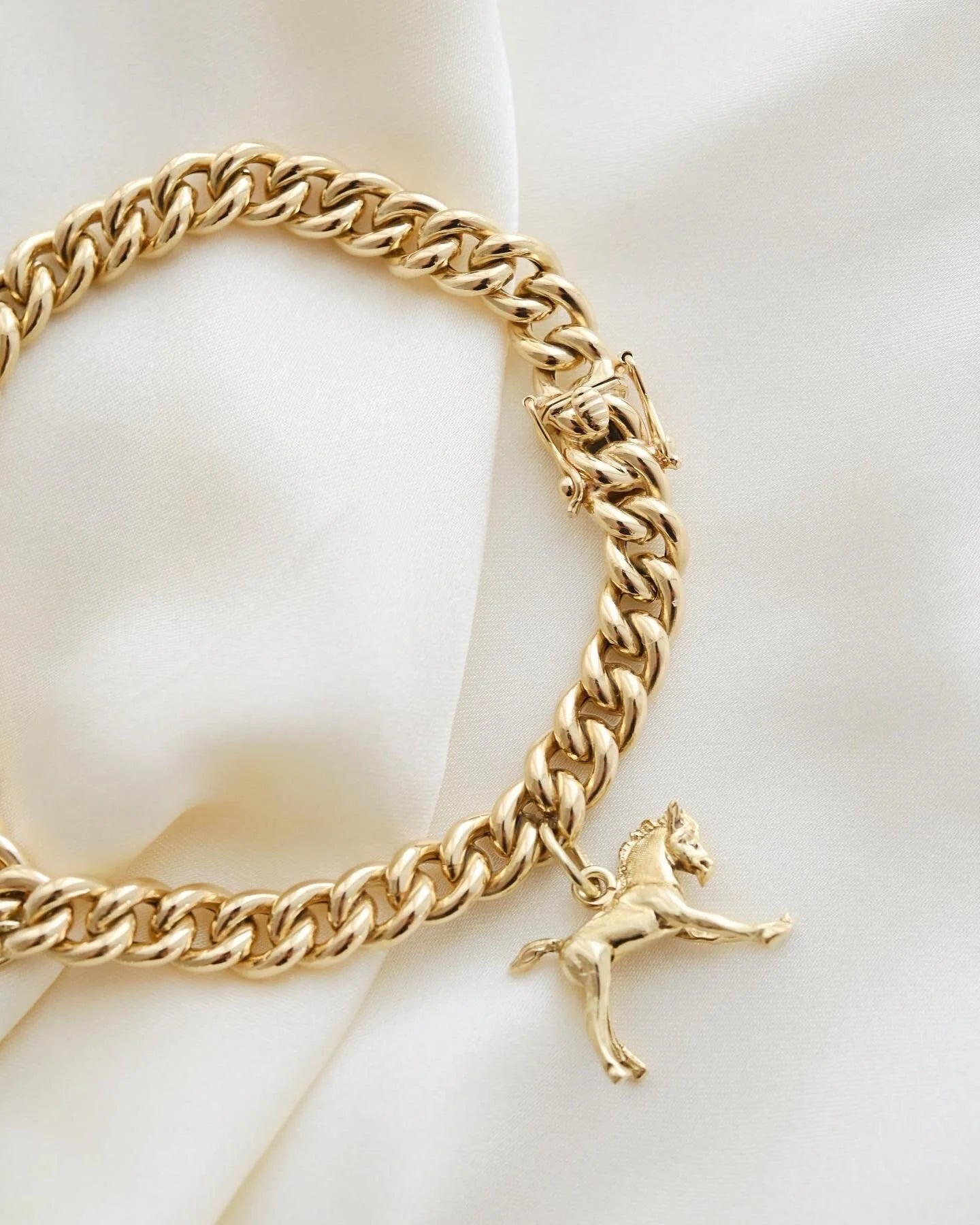 Italian Vintage Charm Bracelet 14K Gold 1960