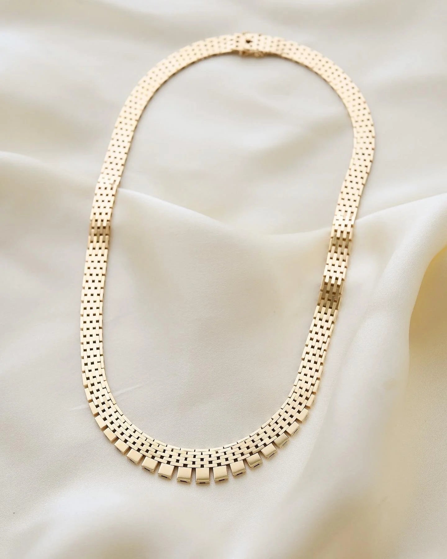 Wide Heavy 34 Grams Brick Link Necklace 14K Gold 1960s