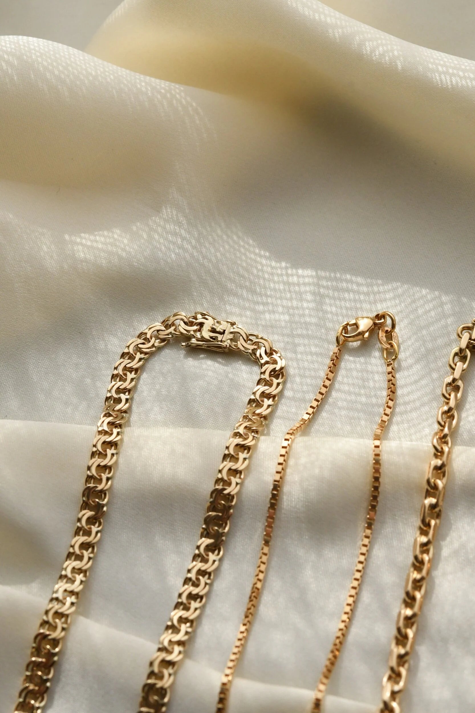 Classic Italian Rose Gold Box Link Chain 18K Gold