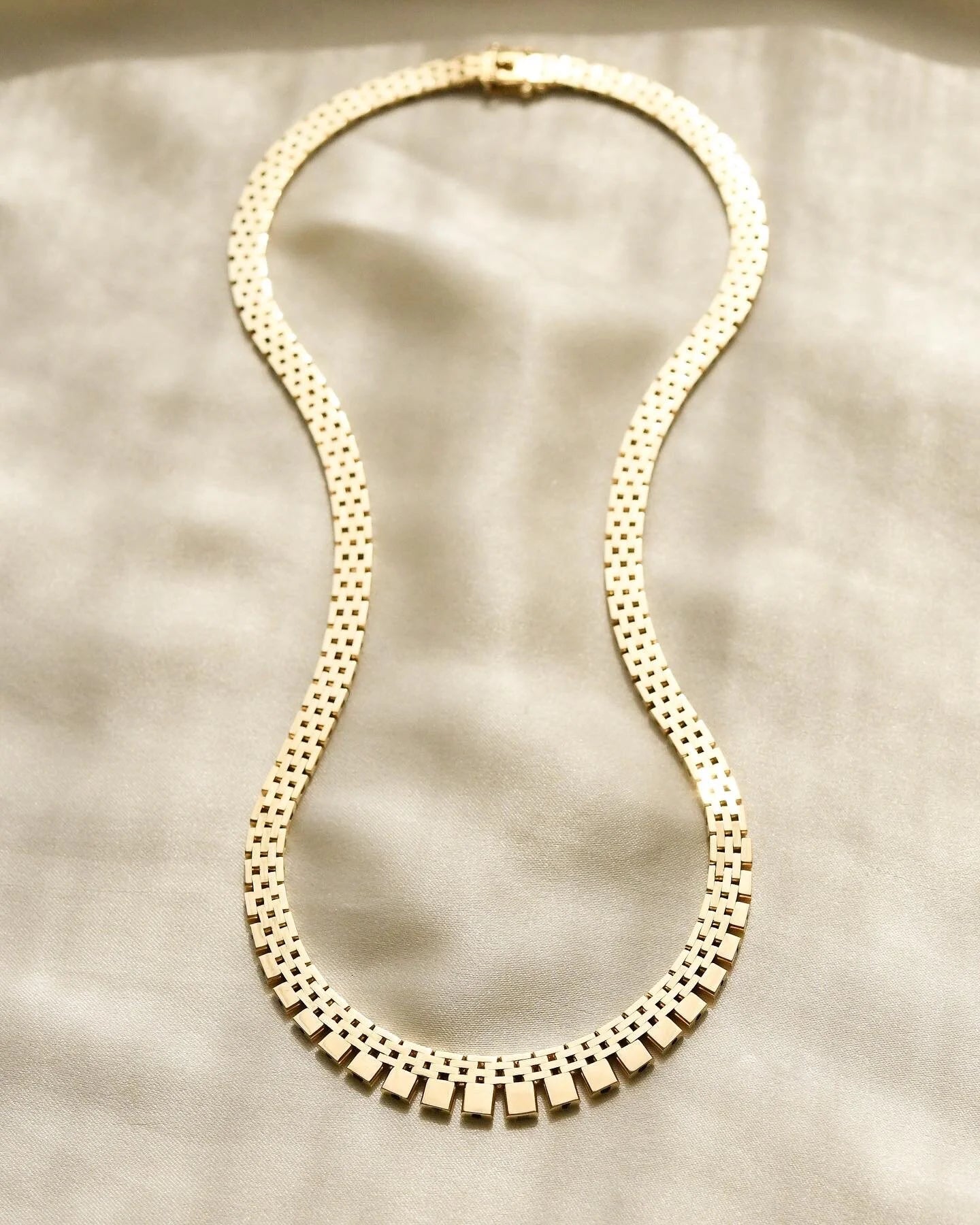Stunning HEAVY Graduated Brick Link Necklace 14K Gold