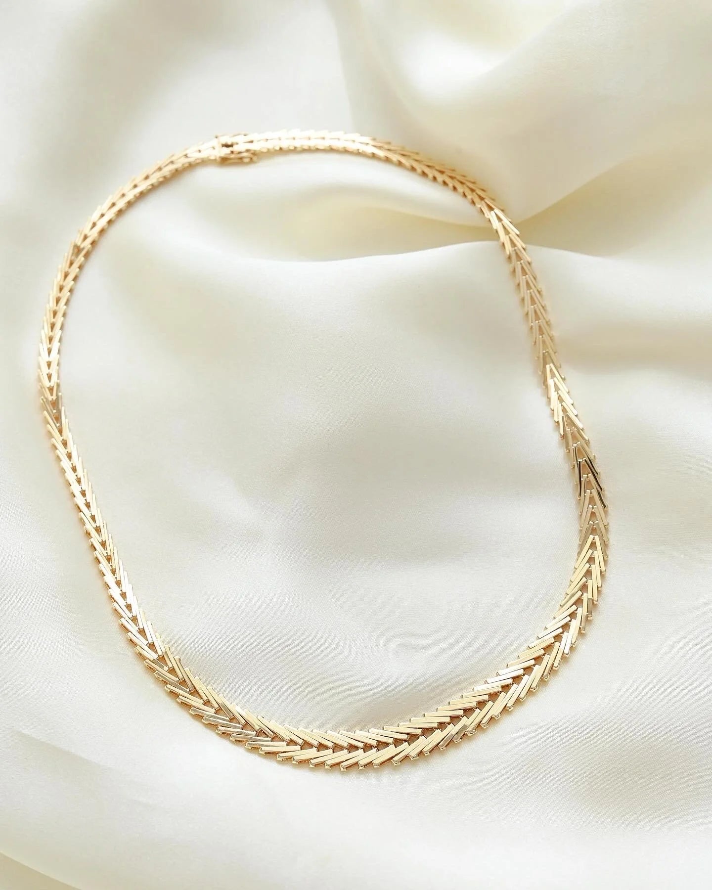 Special Release! (Number 4) Magical Danish Vintage Geneva Link Nekclace 14K Gold 1960