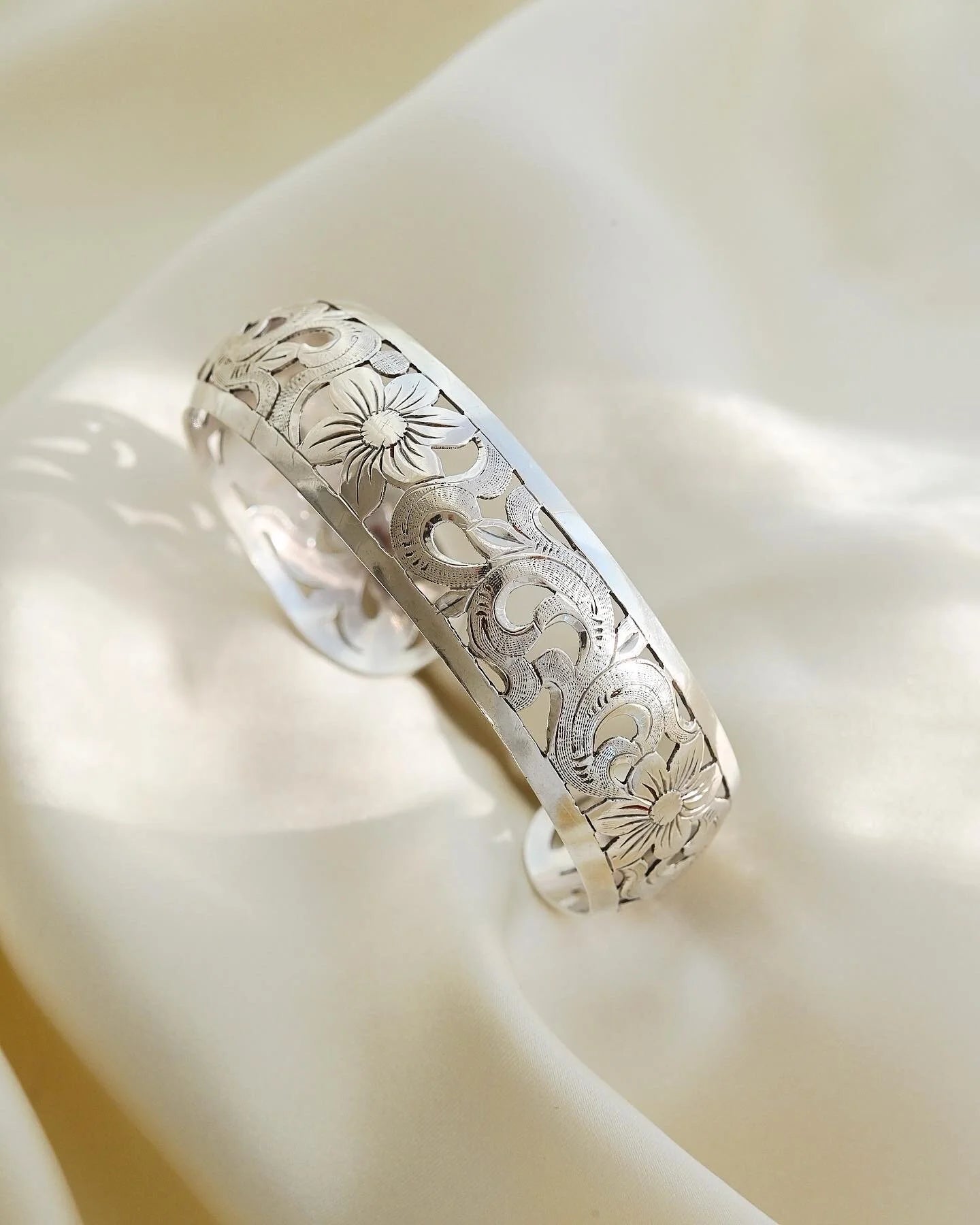 Antique Flower Dream Bracelet 1920s-30s