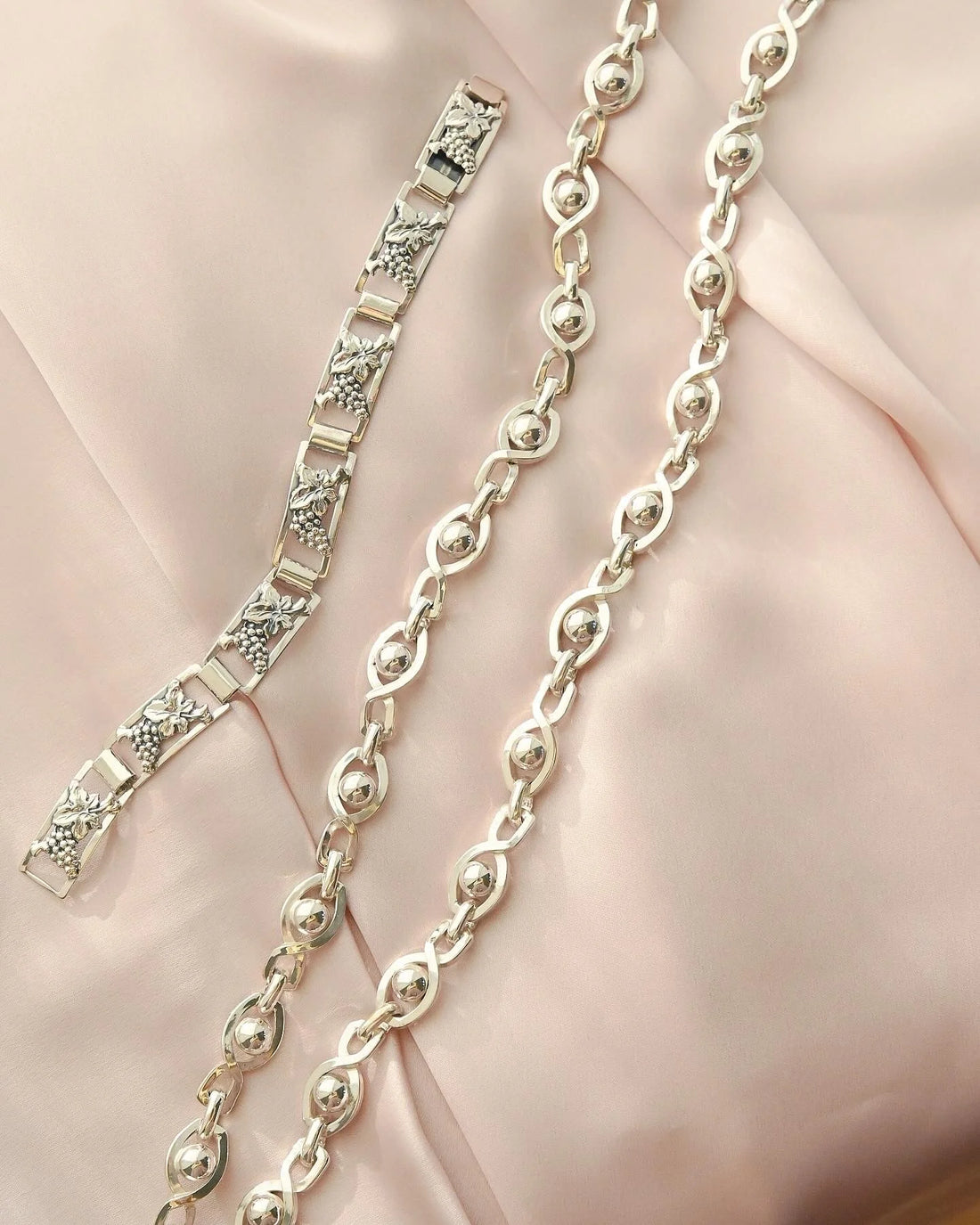 Ultra Long Gorg Vintage Silver Necklace