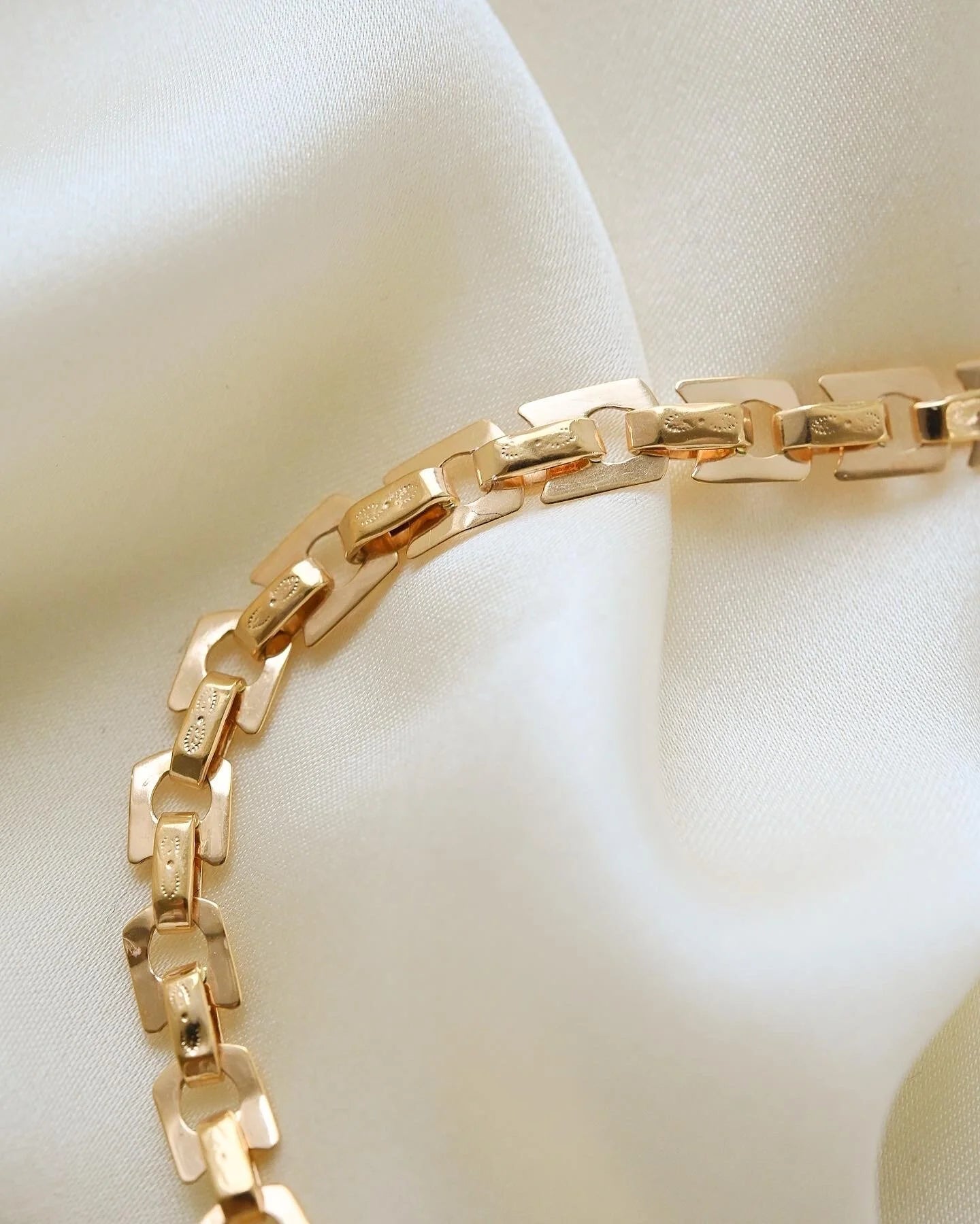 Rare Antique Watch Chain 10 inches 18K Gold 1910