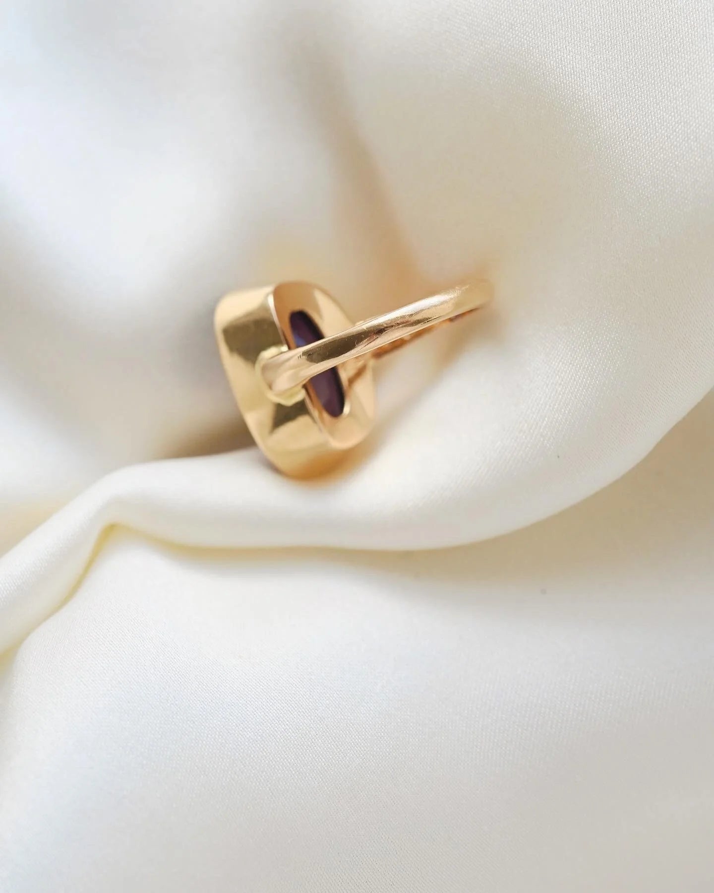 Shipping included! Gorg Antique Amethyst Ring 18K Gold 1928