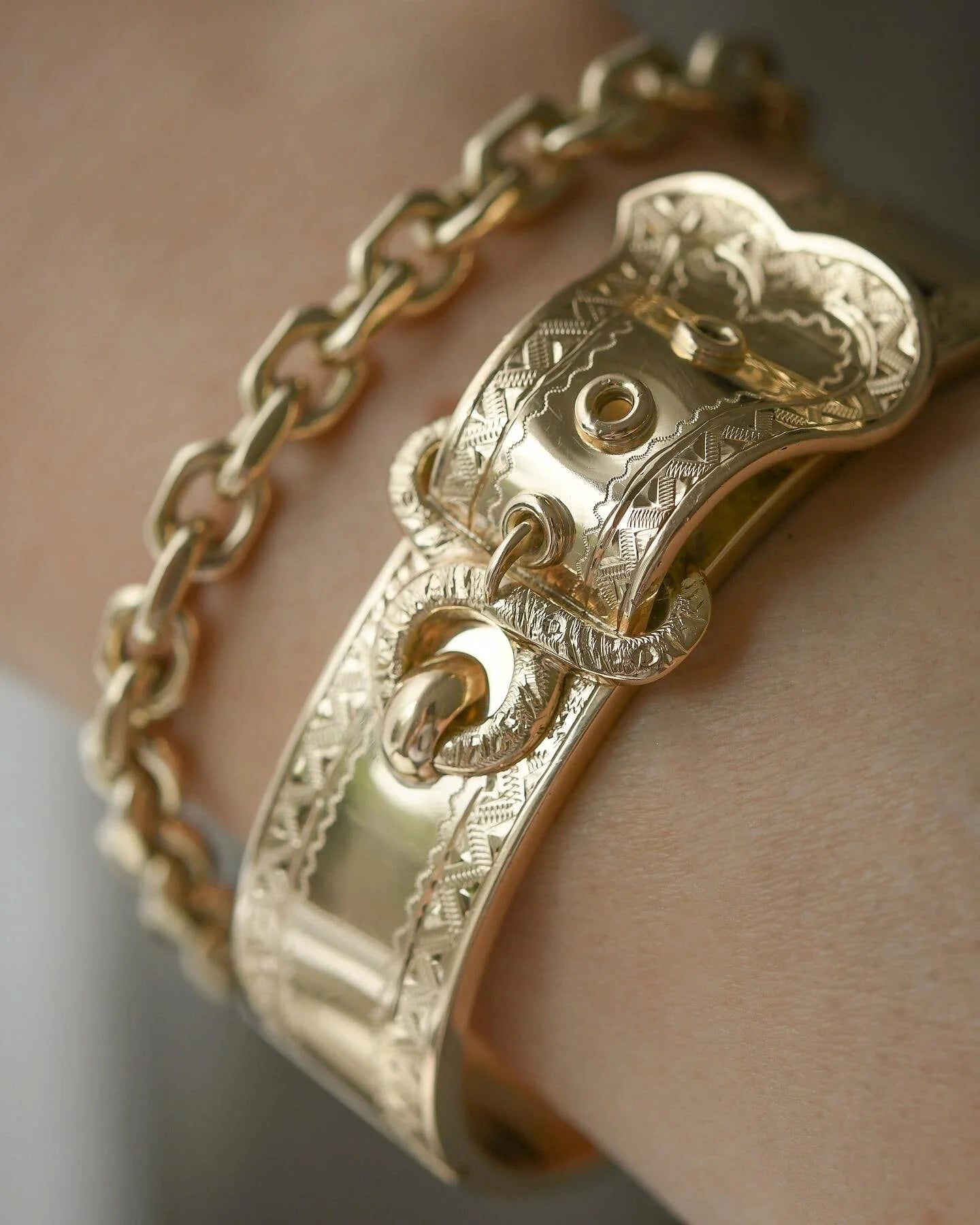Sublime Engraved Buckle Bangle 14K First Half 1900s