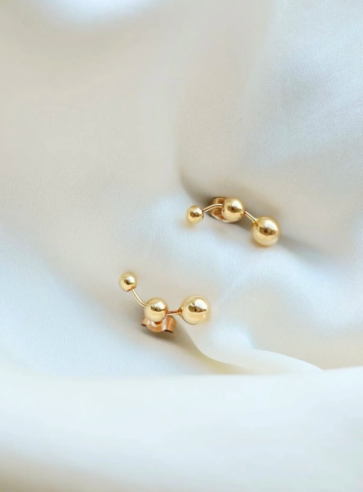 Perfect Vintage Climber Studs 18K Gold