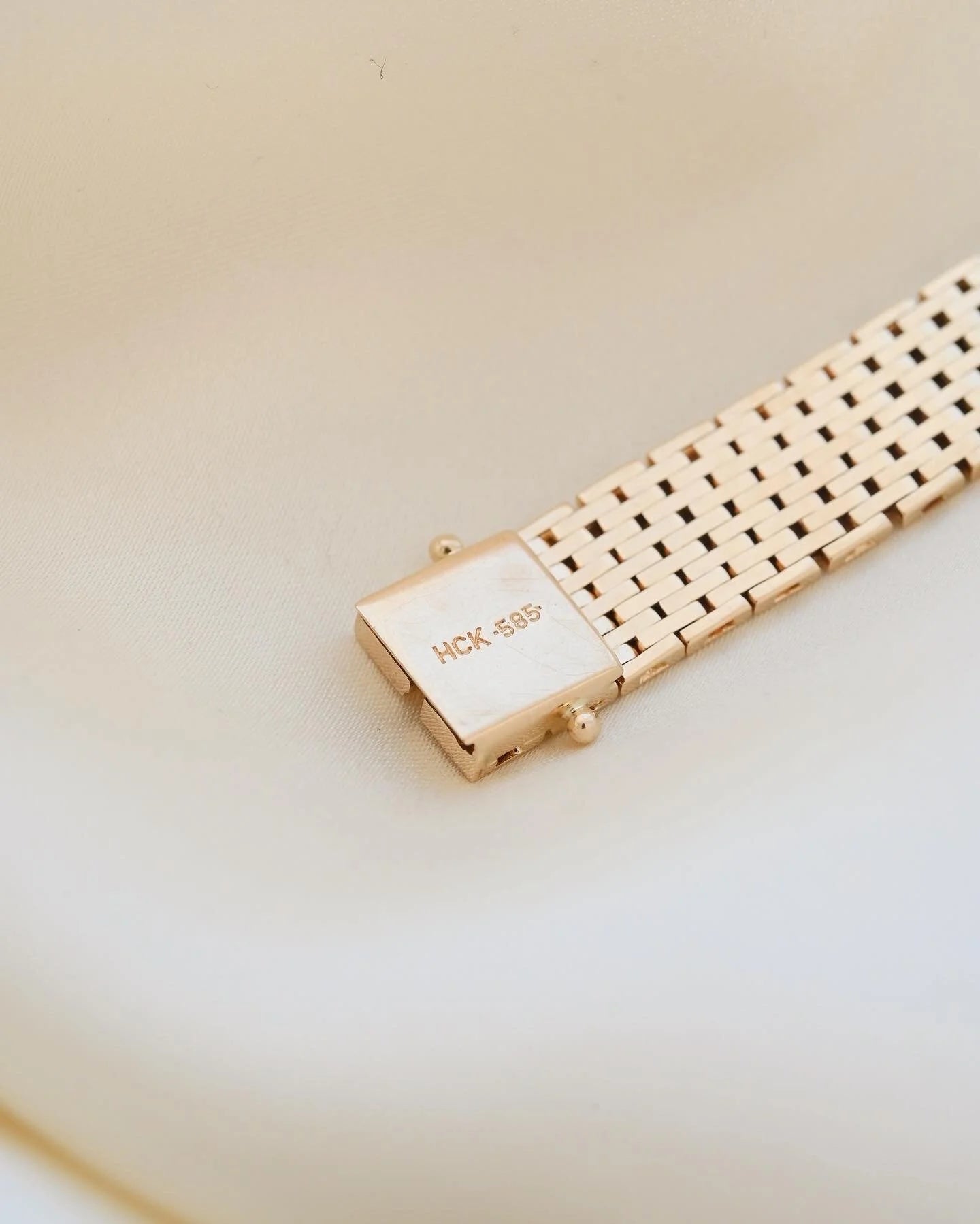 The Perfect Vintage Brick Link Bracelet 14K Gold 1960