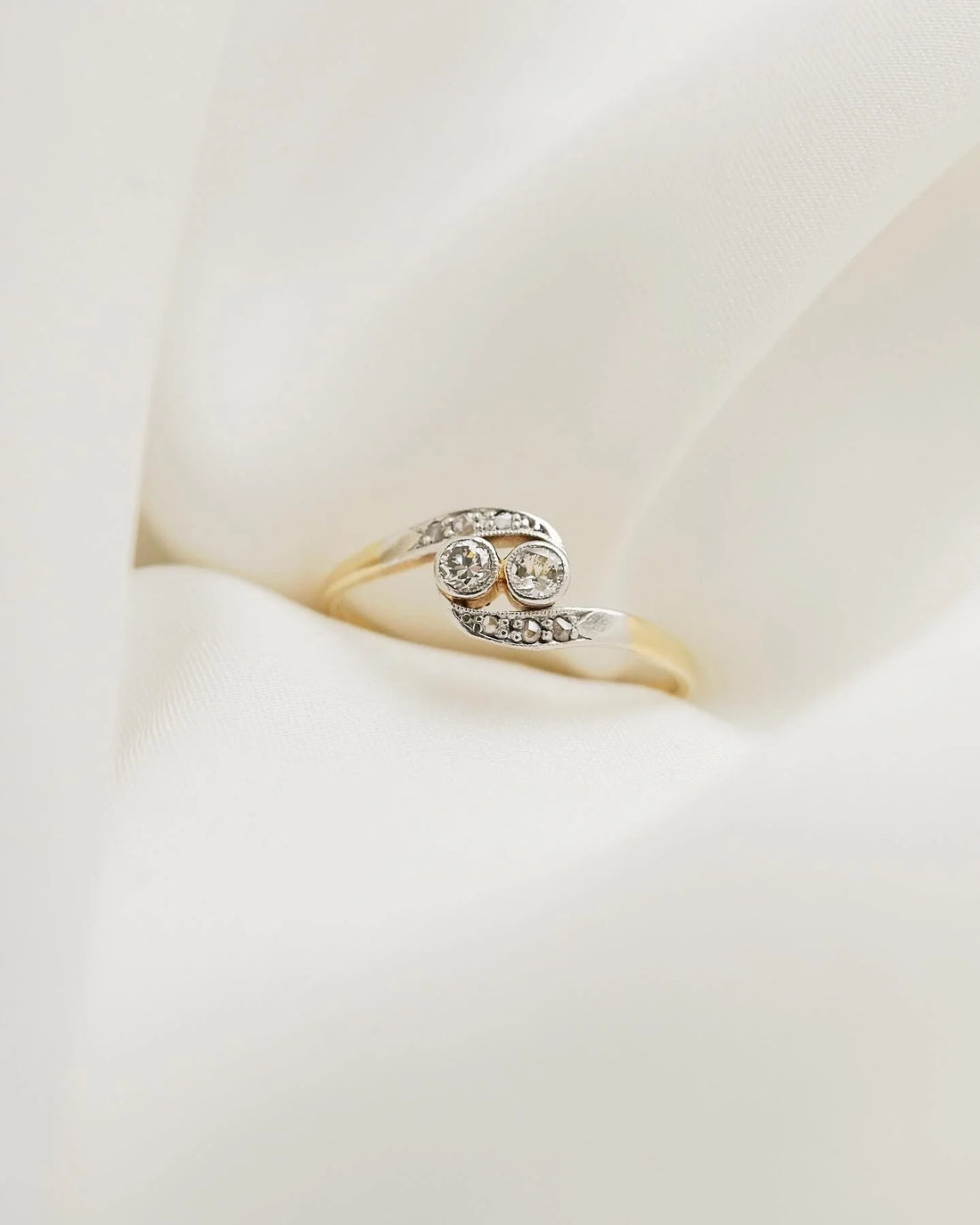 The Cutest Old Ring Toi Et Moi 14K Gold x Diamond Beg. 1900s
