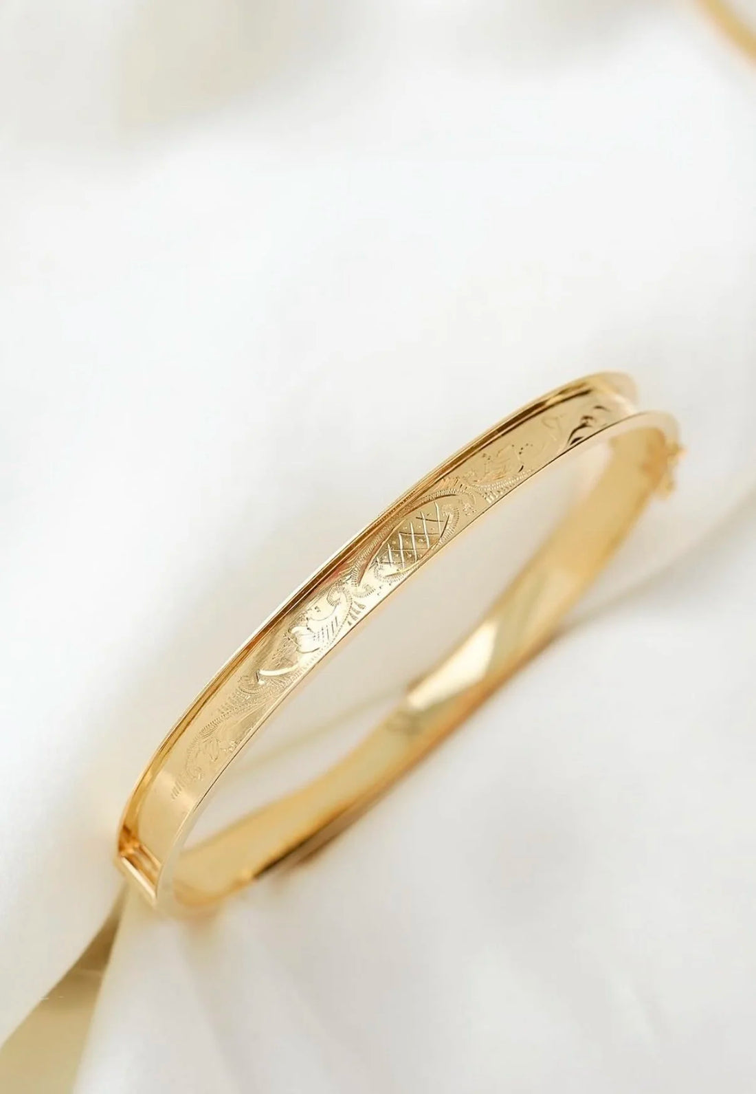 One of a Kind Dream Bangle 1956 Sweden 18K Gold