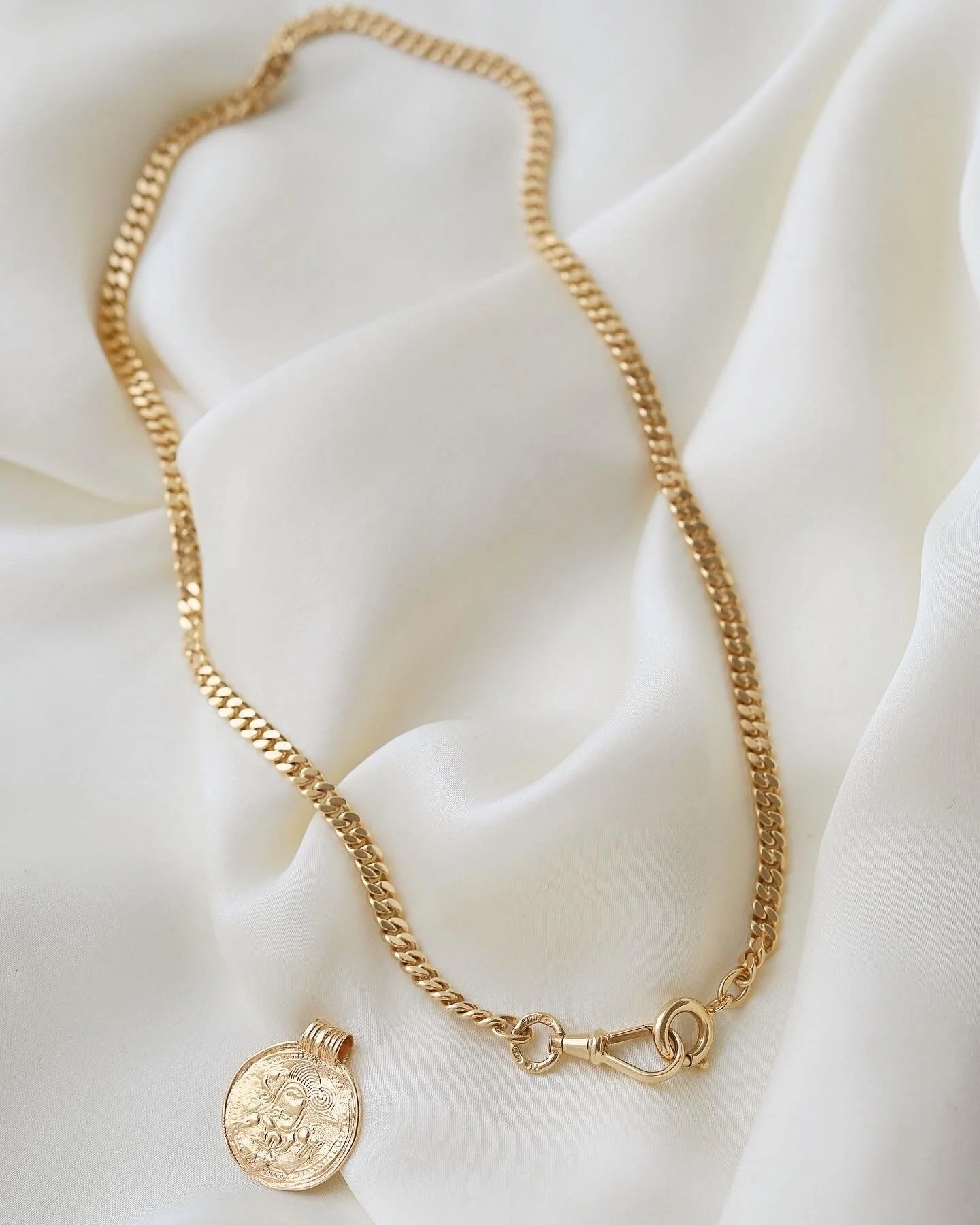 Super Substantial Rare Antique Watch Chain 18K Gold 1929