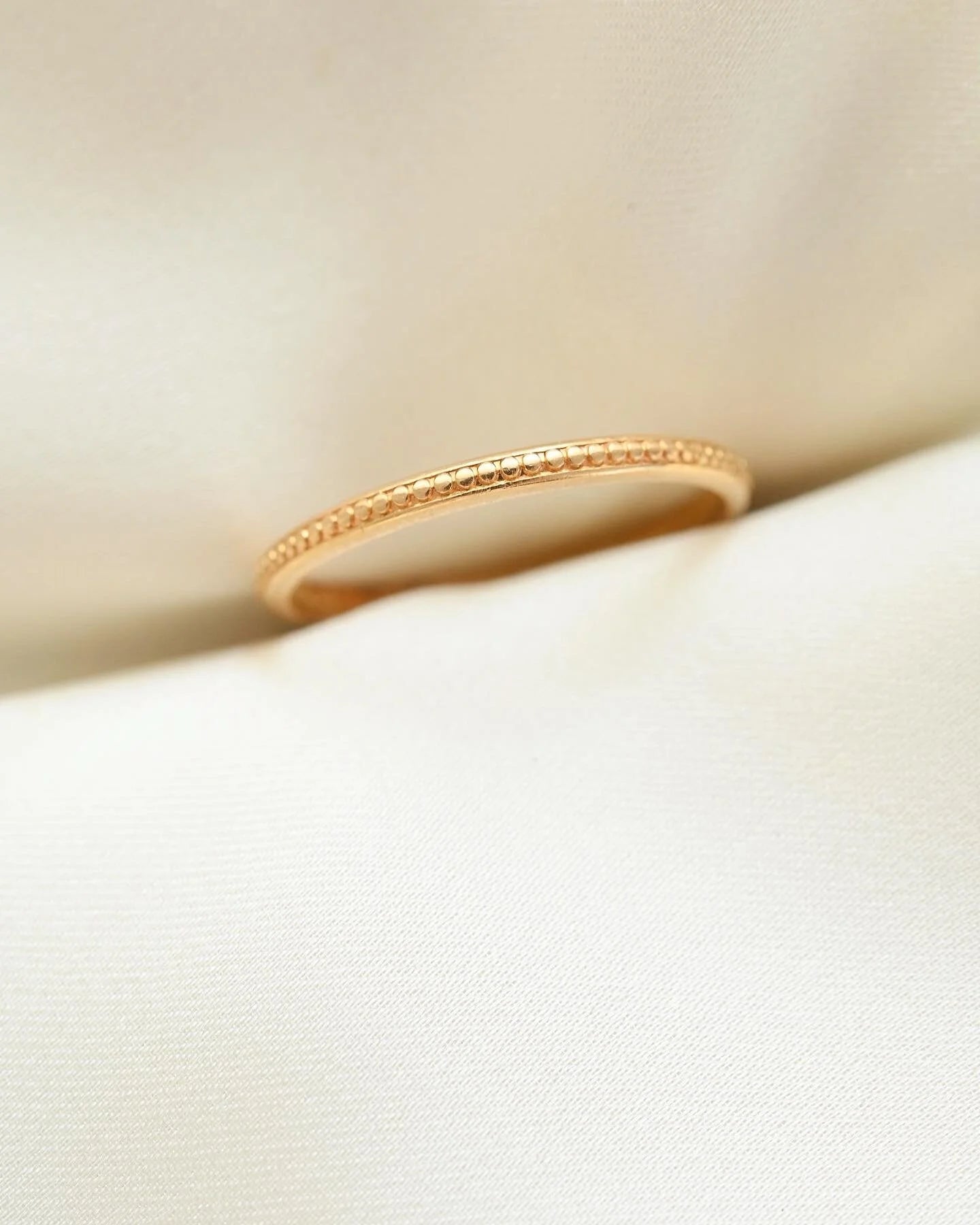 Rare Dotted Swedish Vintage Band 18K Gold