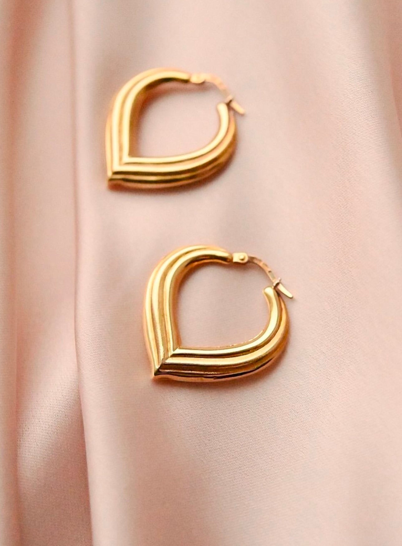 BIG Vintage Heart Earrings 18K Gold Italy