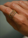 Dazzling Heavy Diamond Circle Ring 18K Gold Vintage England