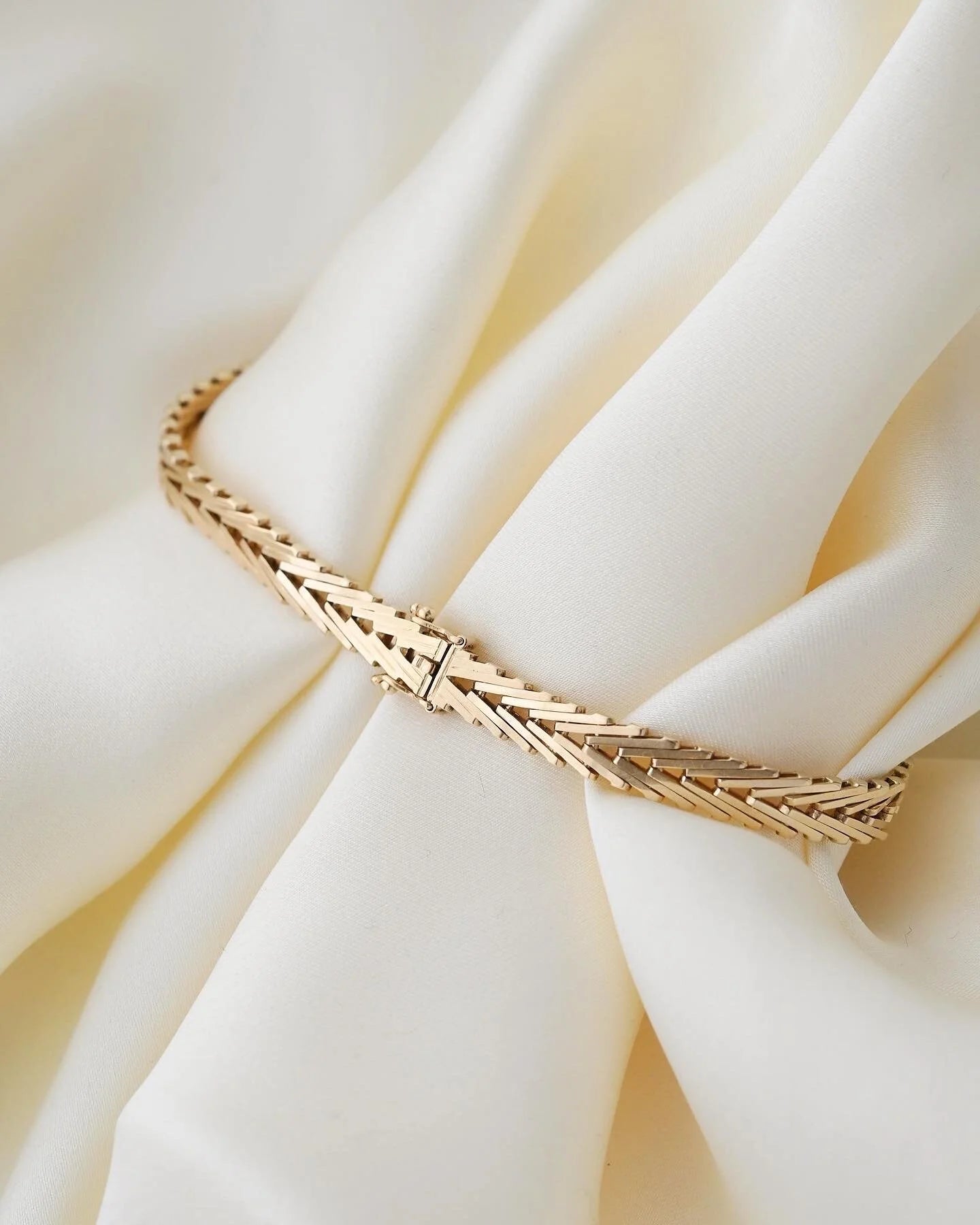 Amazing Danish Vintage Link Bracelet by Ove Fogh Pedersen 14K Gold 1966