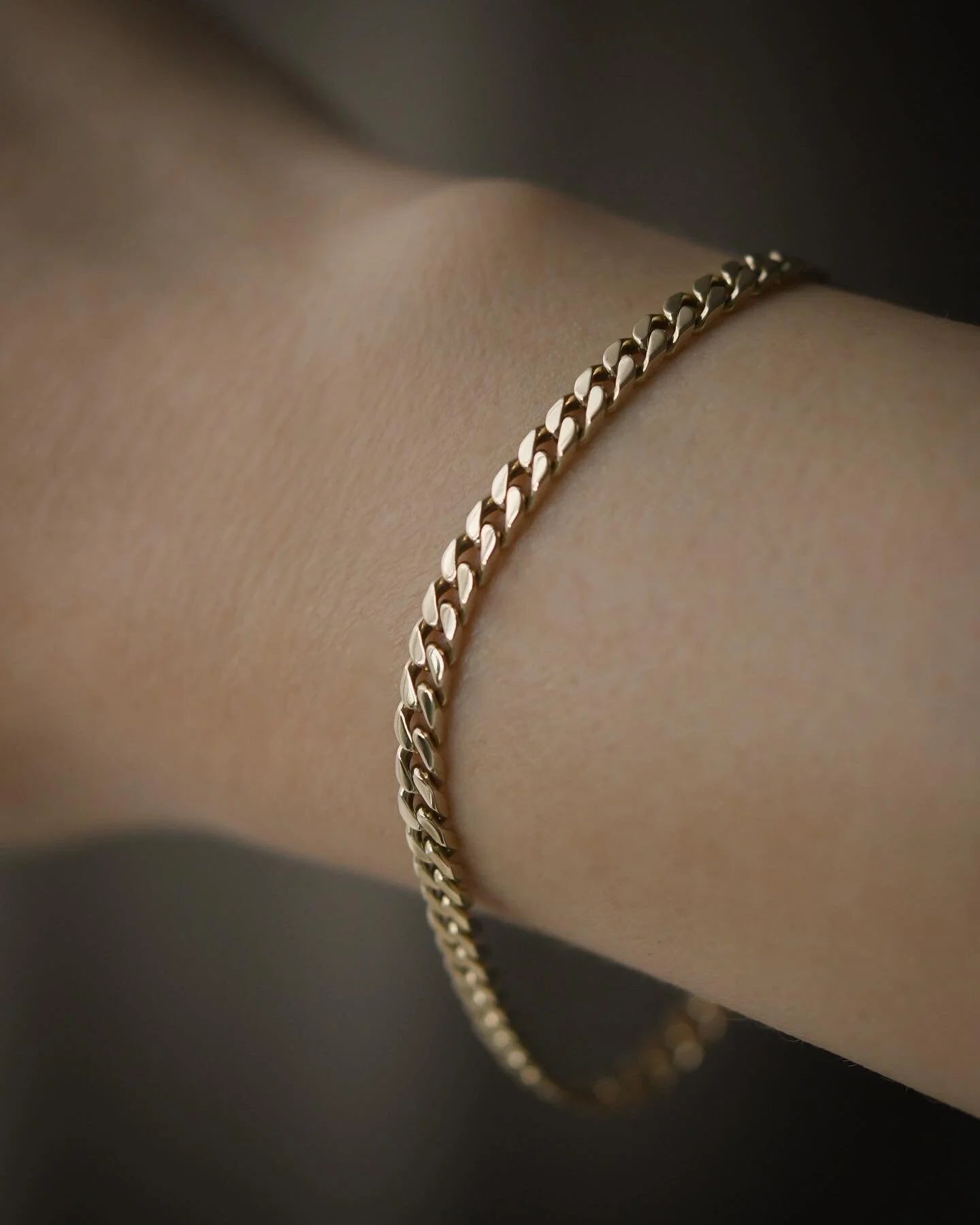Beautiful Danish Vintage Curb Link Bracelet 14K Gold