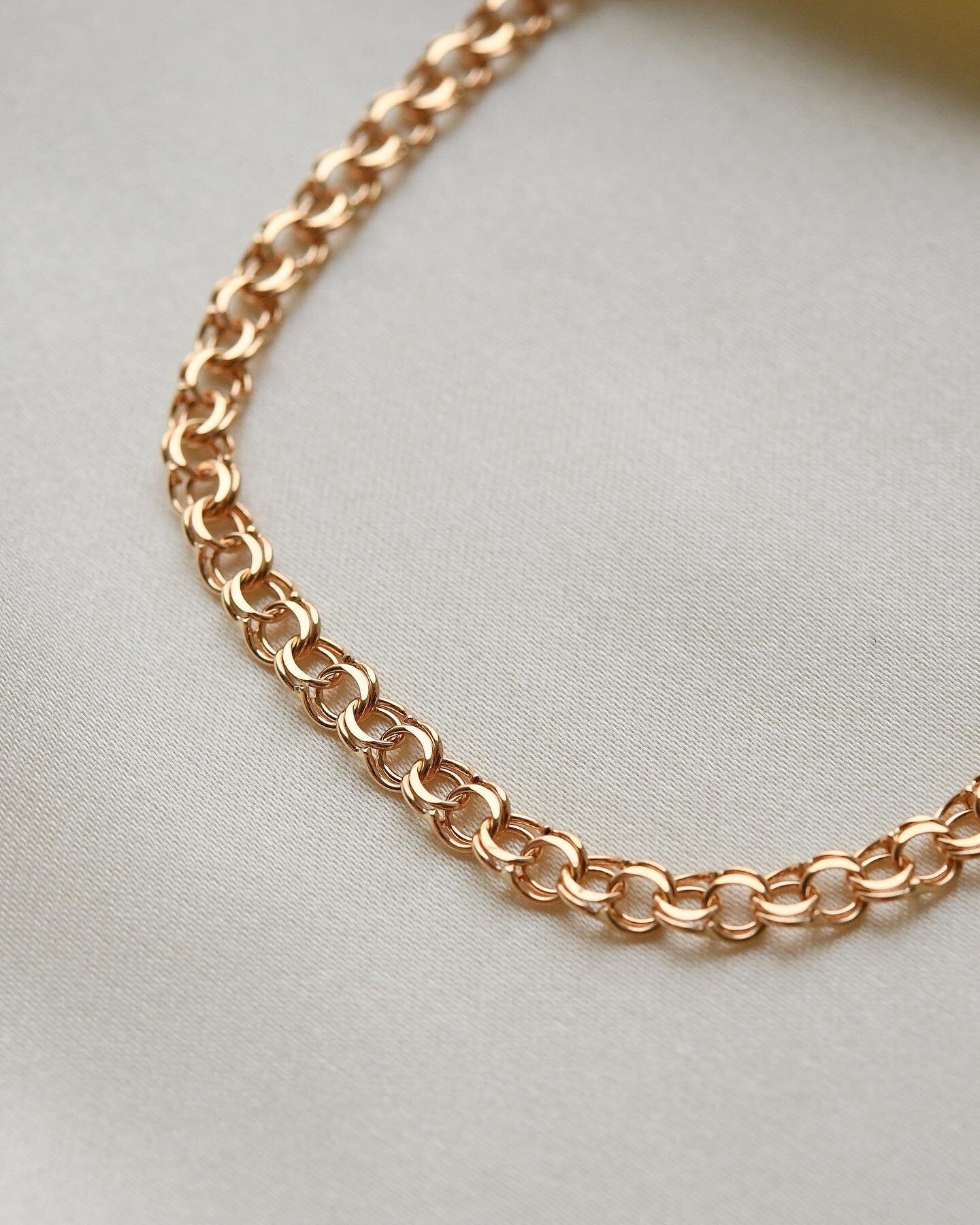 Selling Separately! Baby Bismarck, Bismarck and Curb Link Chain 18K Gold 1960s