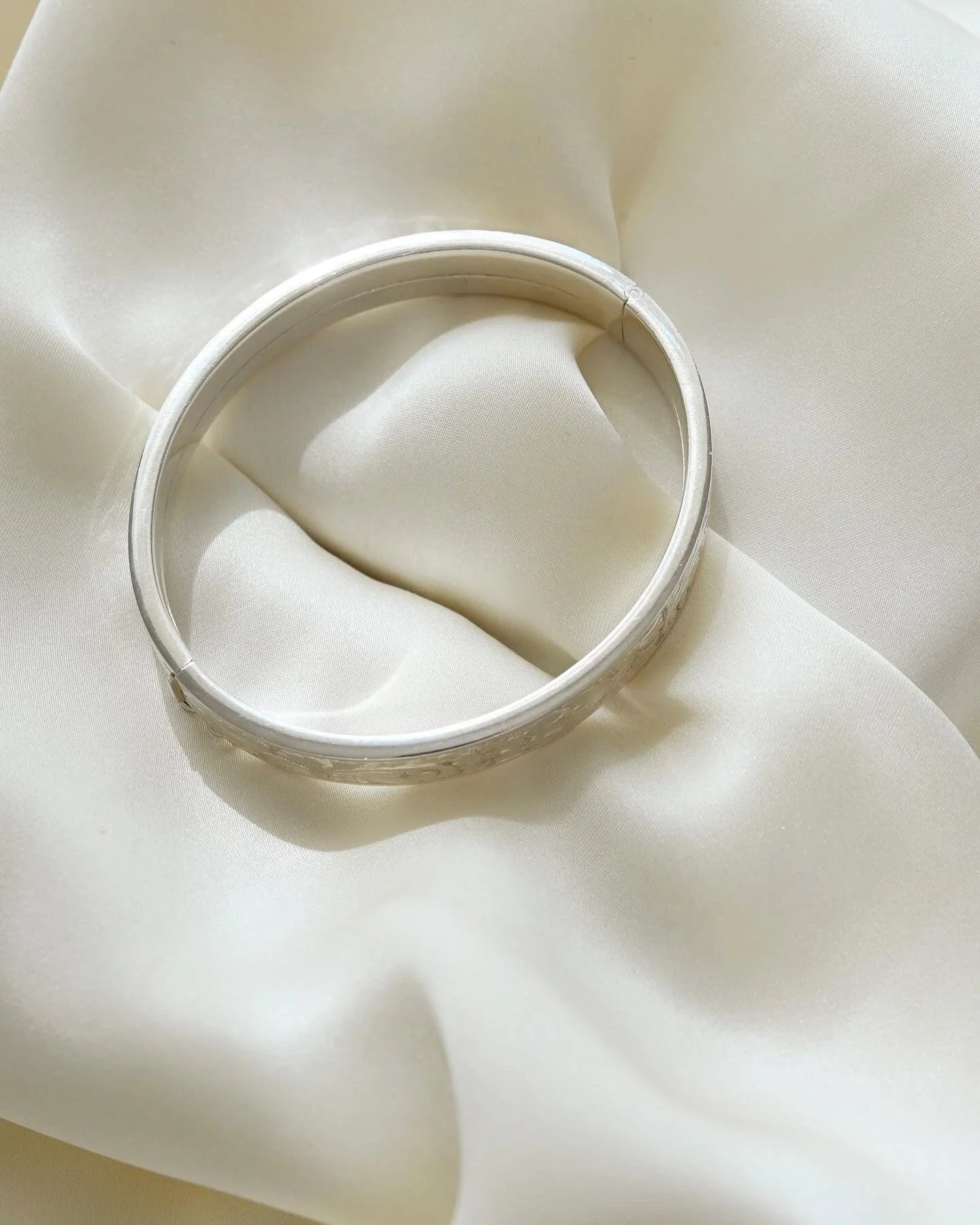 Divine Antique Flower Bangle Sterling Silver 1930s