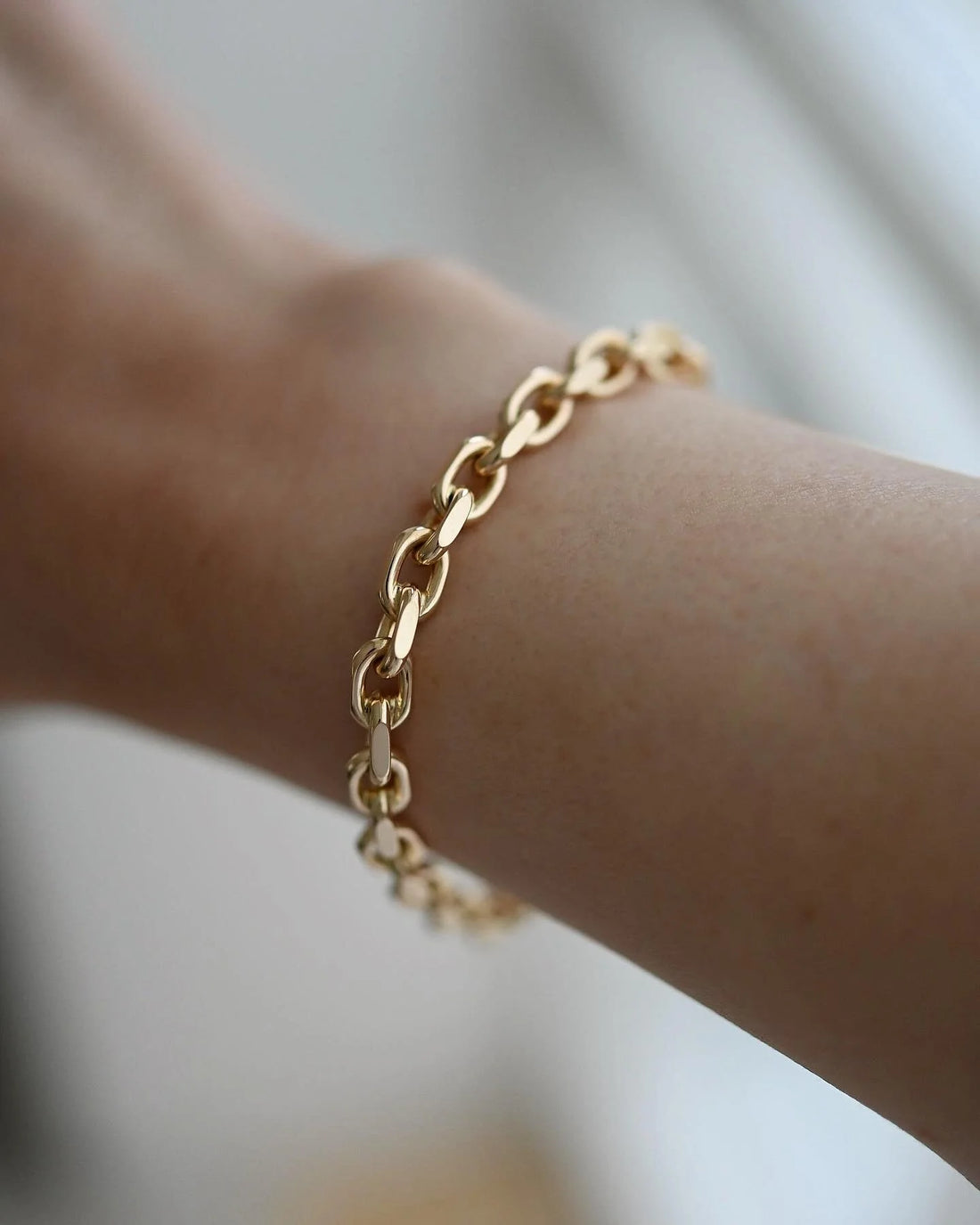 Sublime Chunky Monkey Vintage Anchor Bracelet 14K Gold