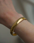 Perfect Swedish Vintage Bangle 18K Gold 1963