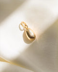 Suberb Sensory Heavy Vintage Egg by Rolf Isakson 18K Gold 1980