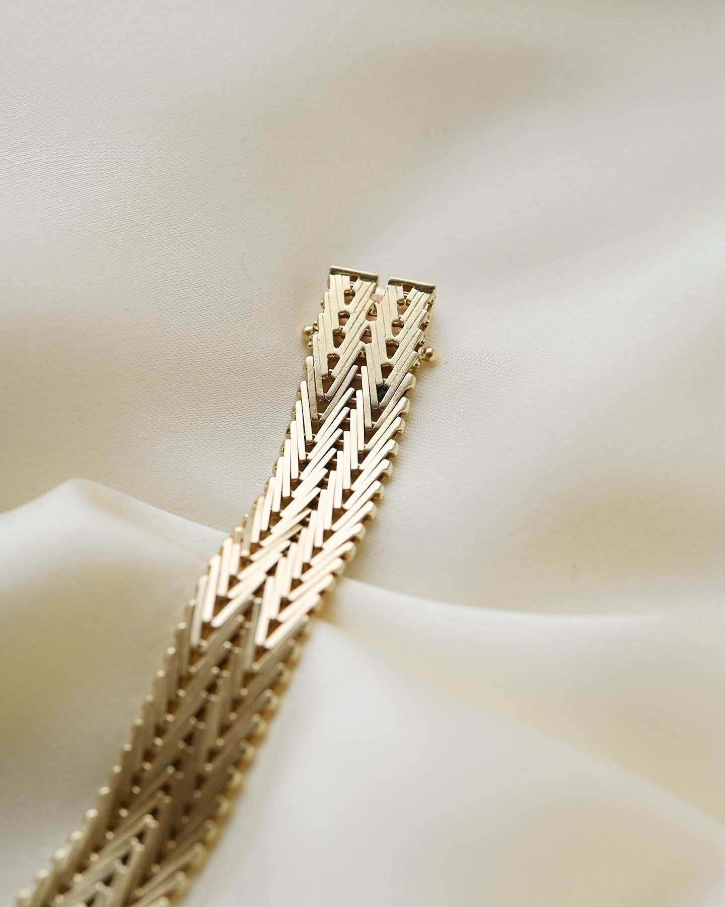 Amazing Danish Vintage Double Row Geneva Bracelet 14K Gold