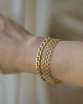 Glowing Wide Star Link Bracelet 18K Gold Sweden 1968