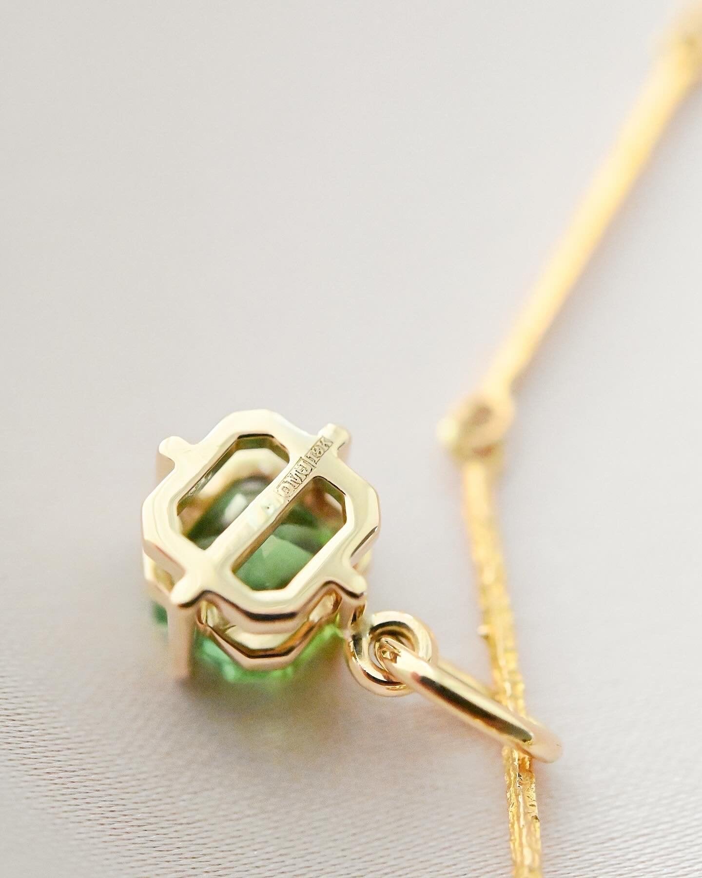OMJ FINE JEWELRY : The Cotton Candy Pendants 18K Gold Denmark 2025