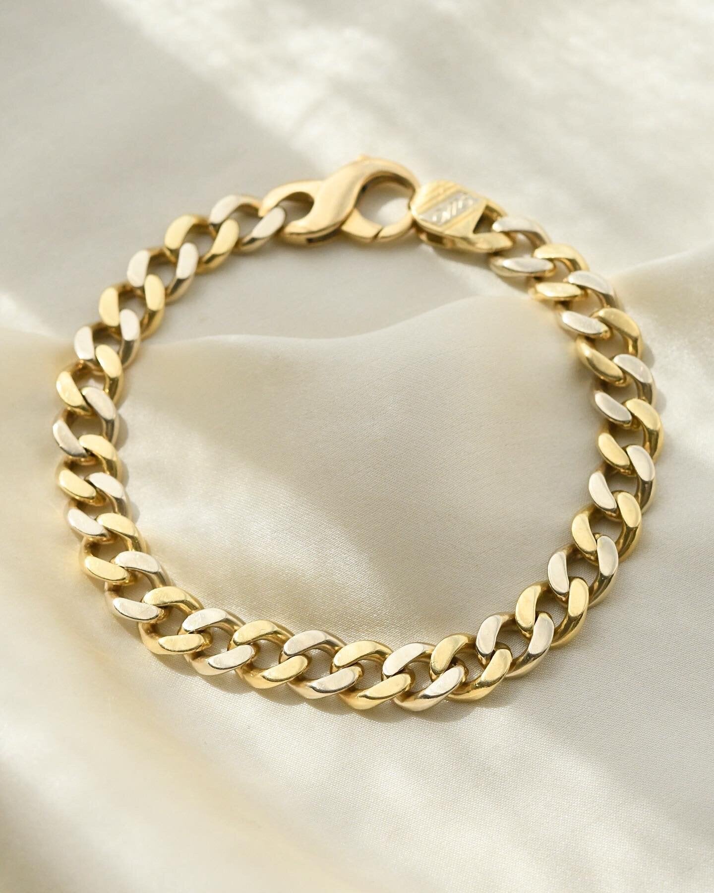 Chunky Vintage Curb Link Bracelet 18K Gold