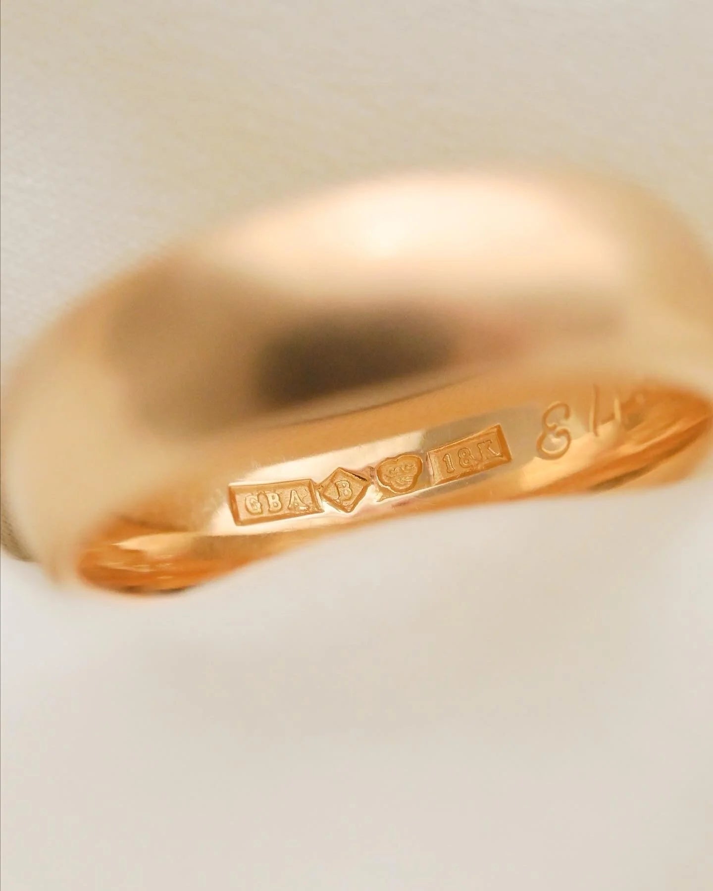 Old Wide Gold Band Stacking Ring 18K Gold 1900s